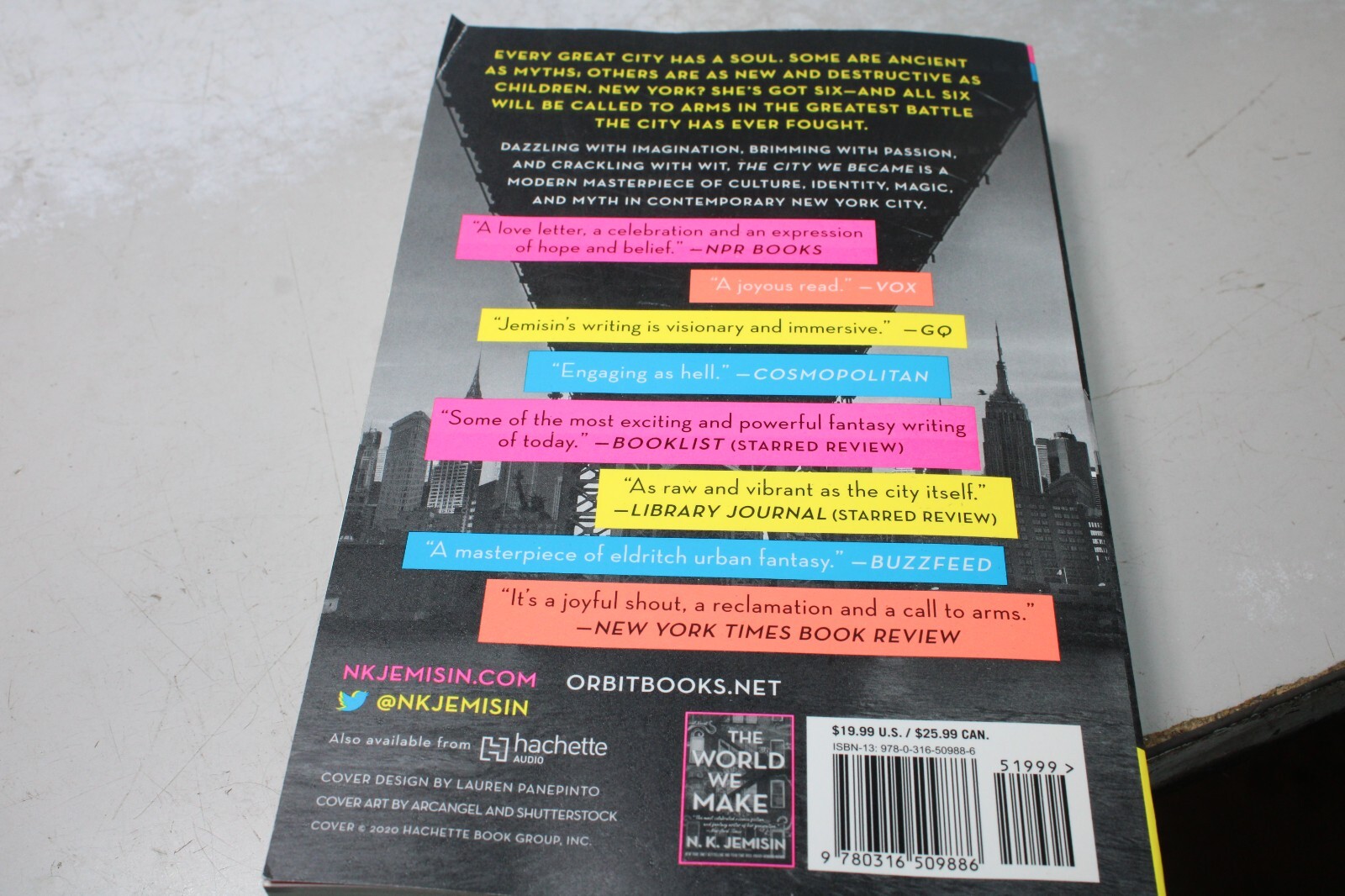 The City We Became (Paperback or Softback)