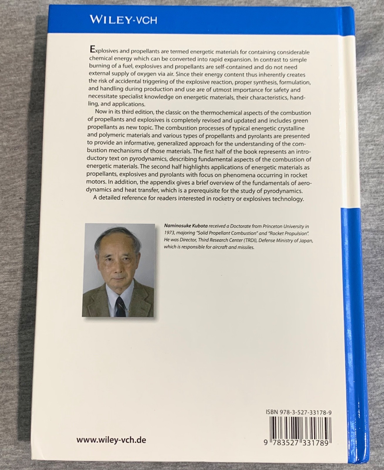 Propellants and Explosives. Thermochemical Aspects of Combustion, Hardcover …