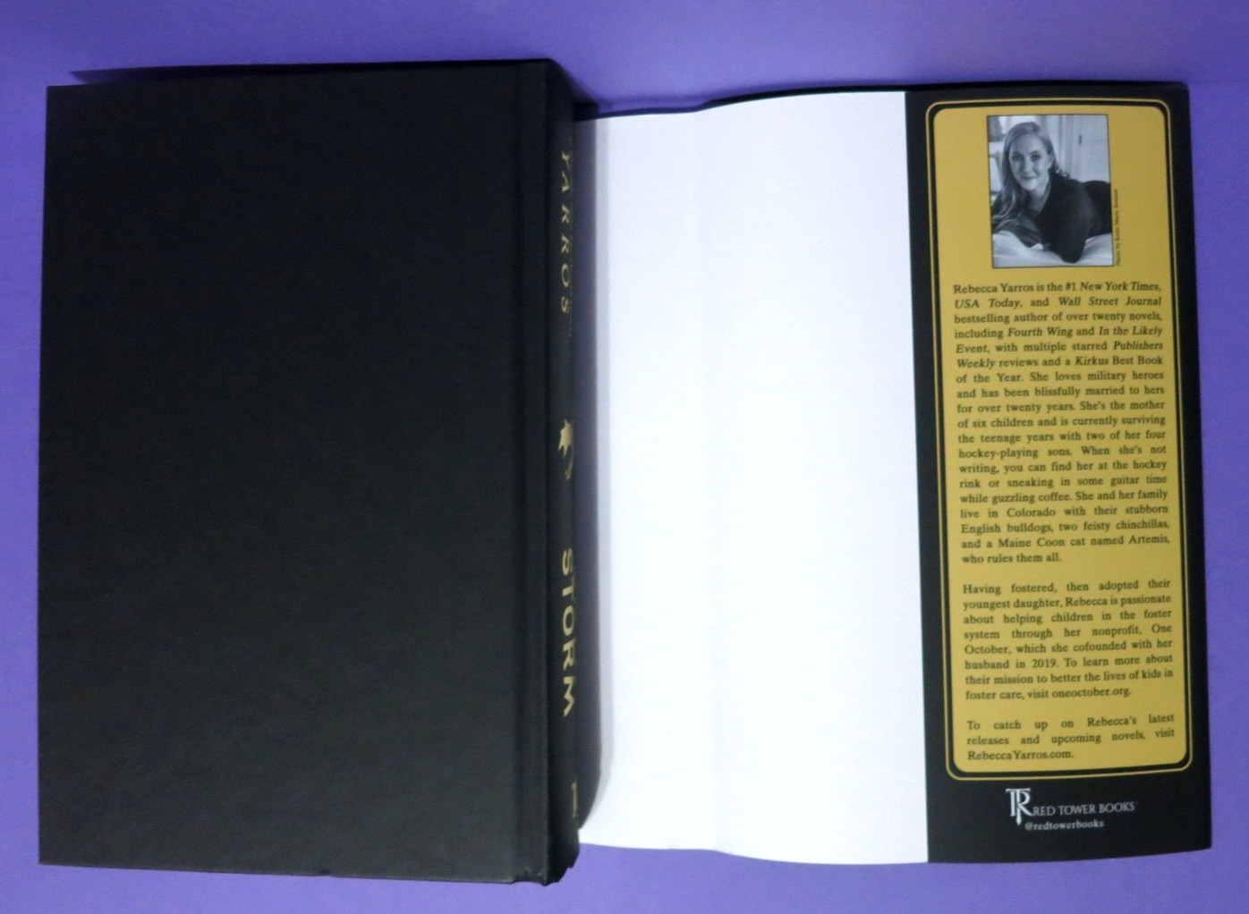 Onyx Storm Rebecca Yarros 2025 1st Edition Hardcover DJ Empyrean