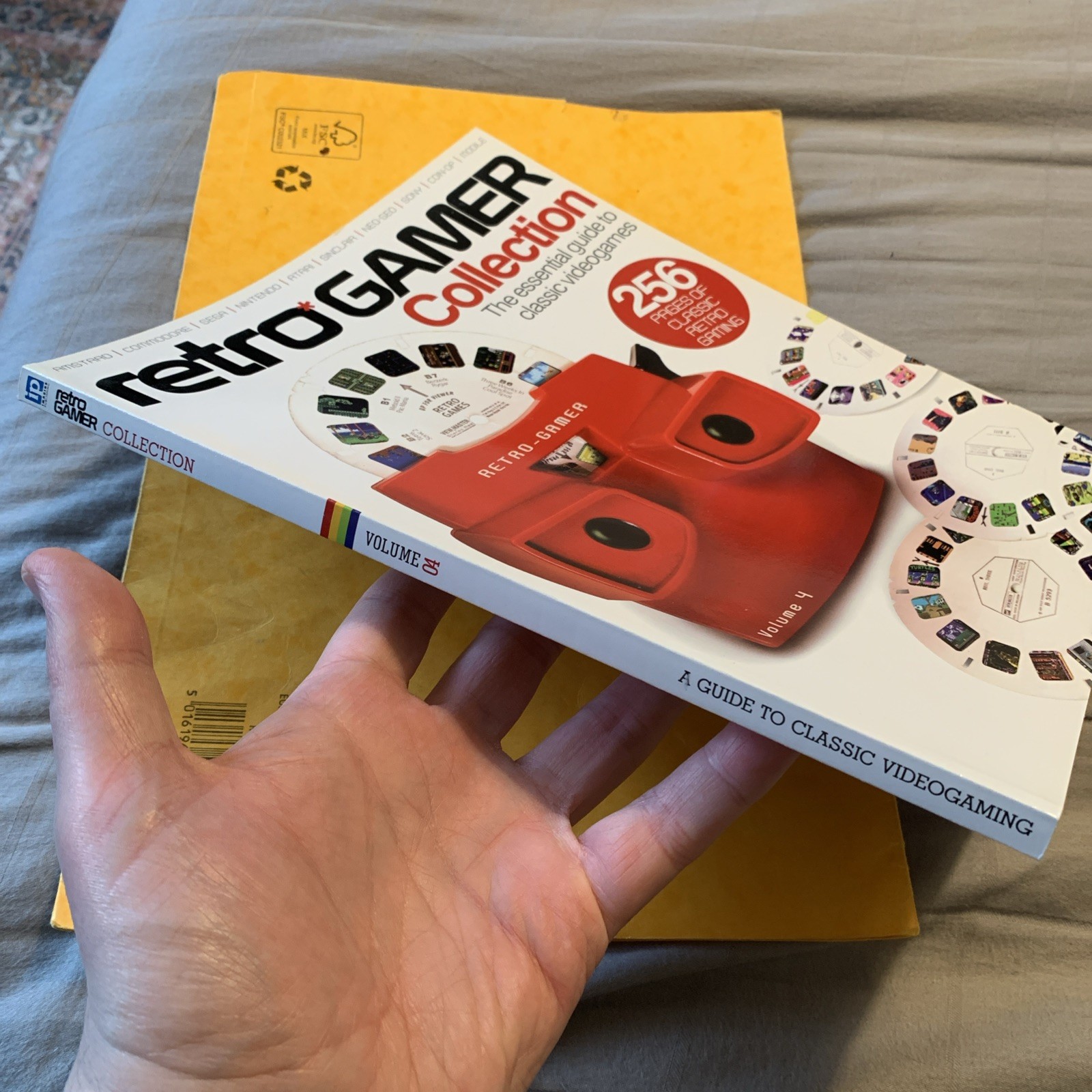 Retro Gamer Collection Essential Guide Magazine Volume 4 NEW 256 Pages 2010 ed
