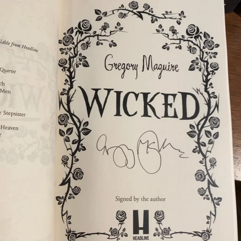 SIGNED | Wicked by Gregory Maguire | 30th Anniversary Edition UK (Glinda Cover)
