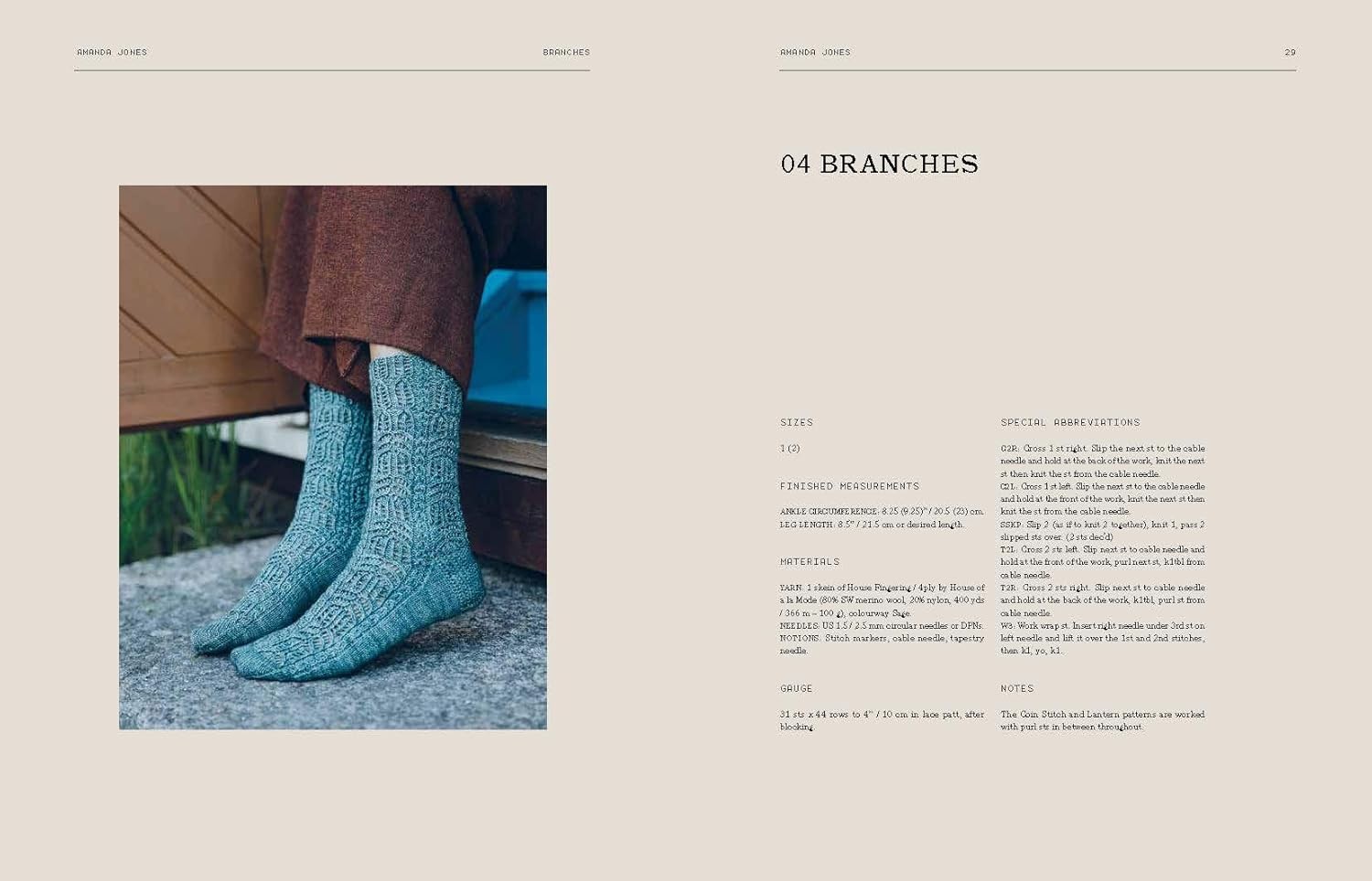 52 Weeks of Socks: Beautiful patterns for year-round knitting Paperback –…