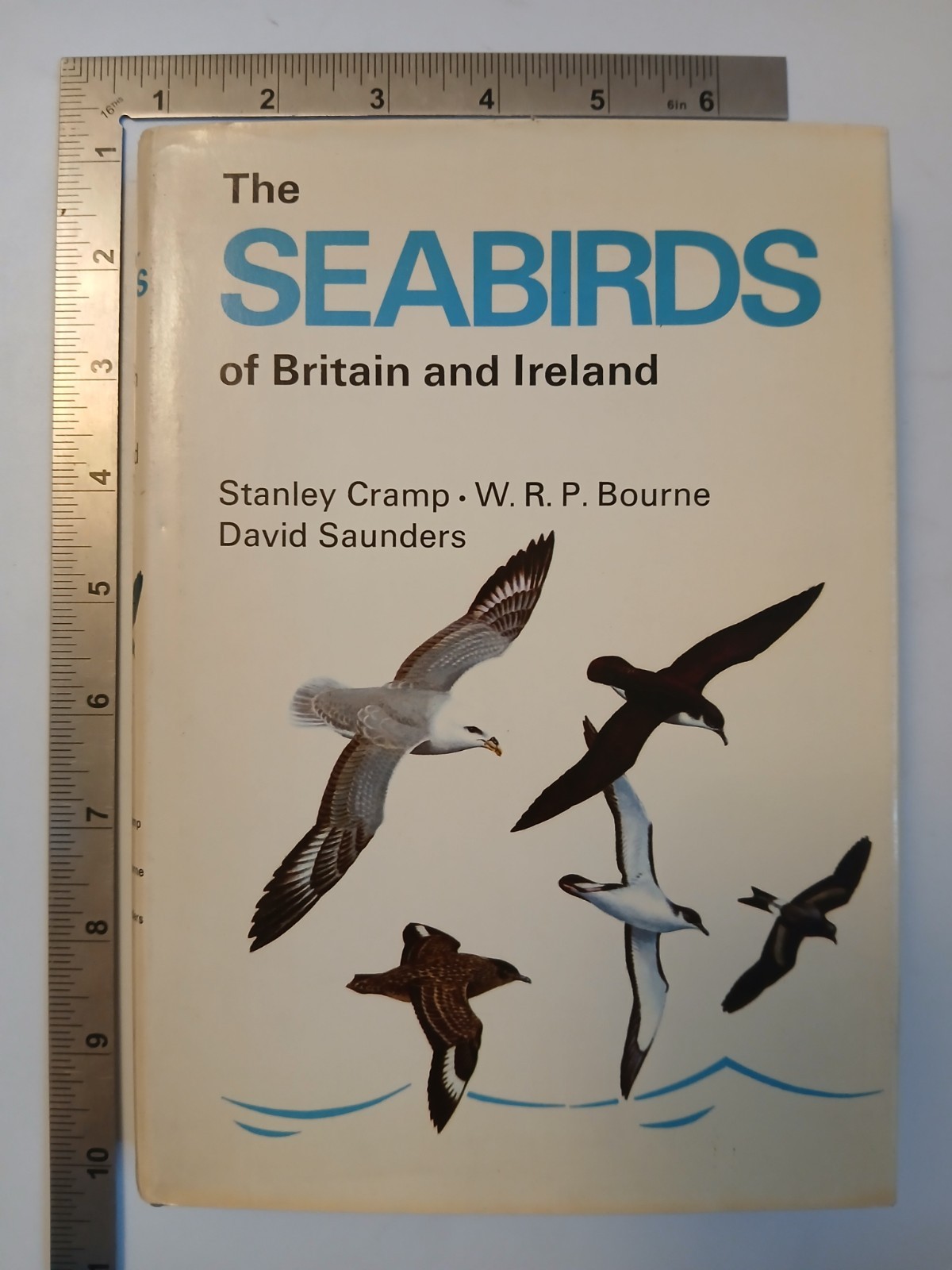 The Seabirds Of Britain And Ireland Various Authors 1976 Hardback Collins