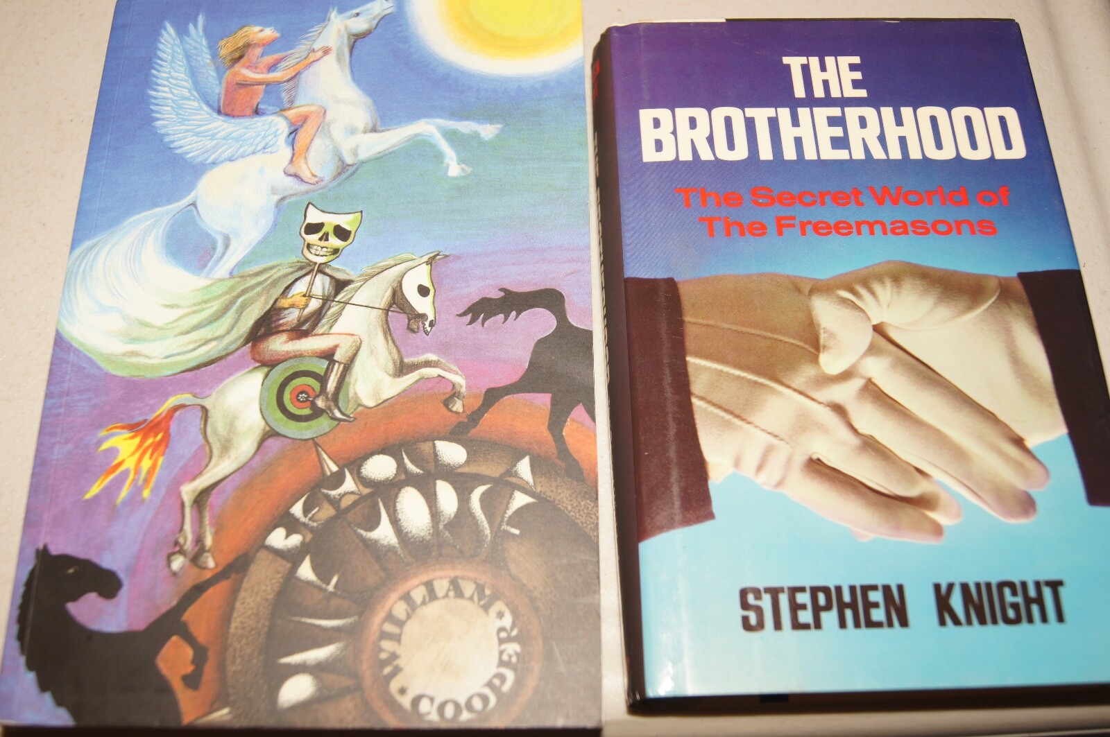 Behold a Pale Horse UNREVISED William Cooper 1991 500p Protocols of Zion CFR NWO