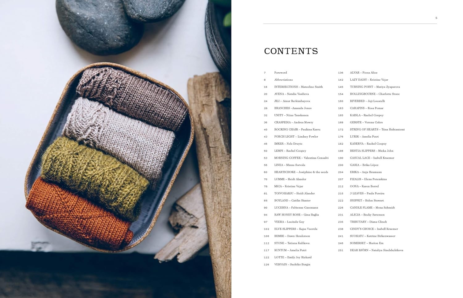 52 Weeks of Socks: Beautiful patterns for year-round knitting Paperback –…