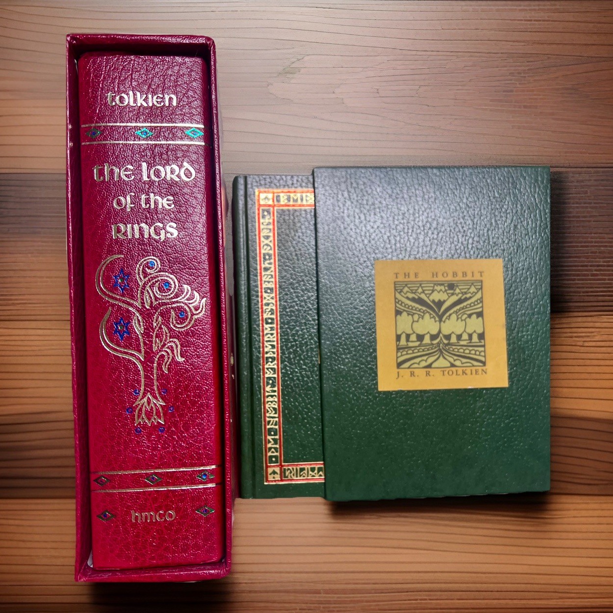 1987 Tolkien LOTR Red Leather Collector’s Edition w/ Map Illustrated Hobbit Set