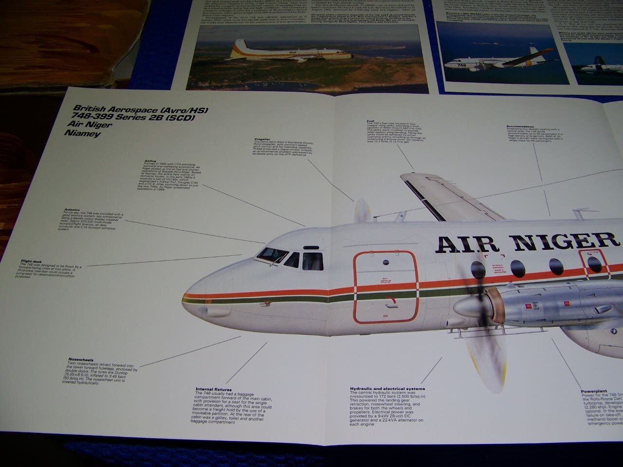 HAWKER/SIDDELEY H.S.748..2-PAGE CUTAWAY/POSTER/3-VIEWS/SPECS (428EE)