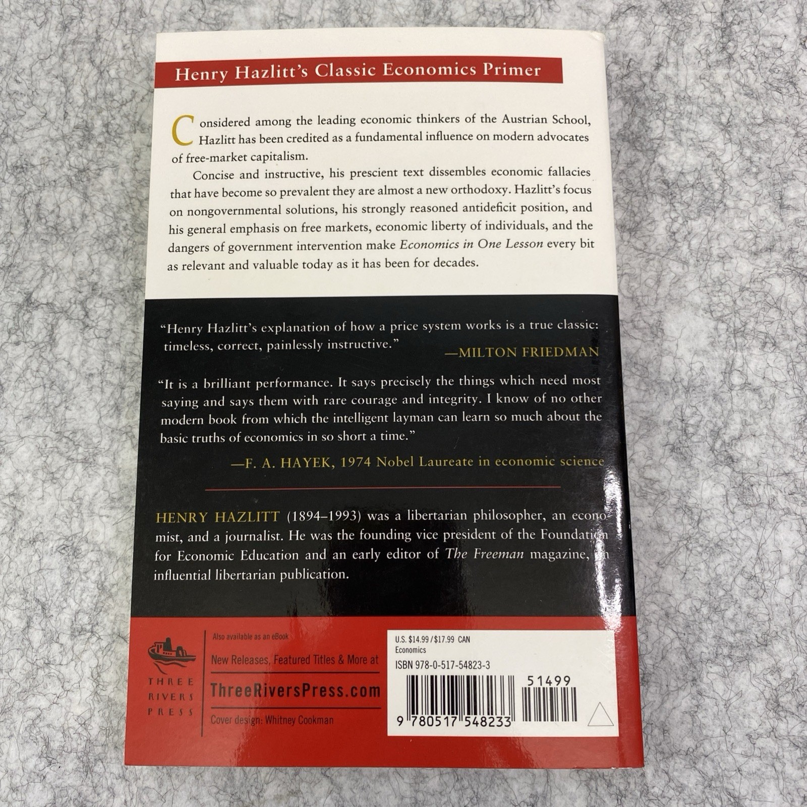 Steal Like an Artist by Austin Kleon [2012 First Printing Paperback -Like New]