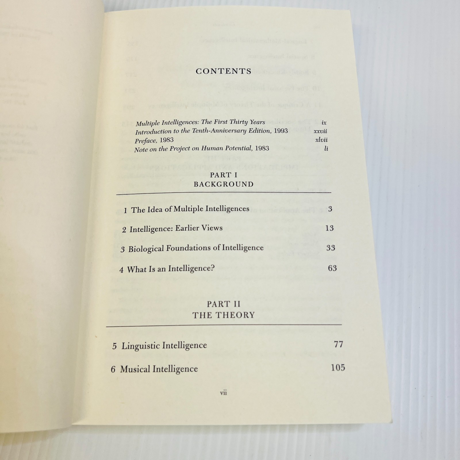 Frames of Mind: The Theory of Multiple Intelligences – Paperback