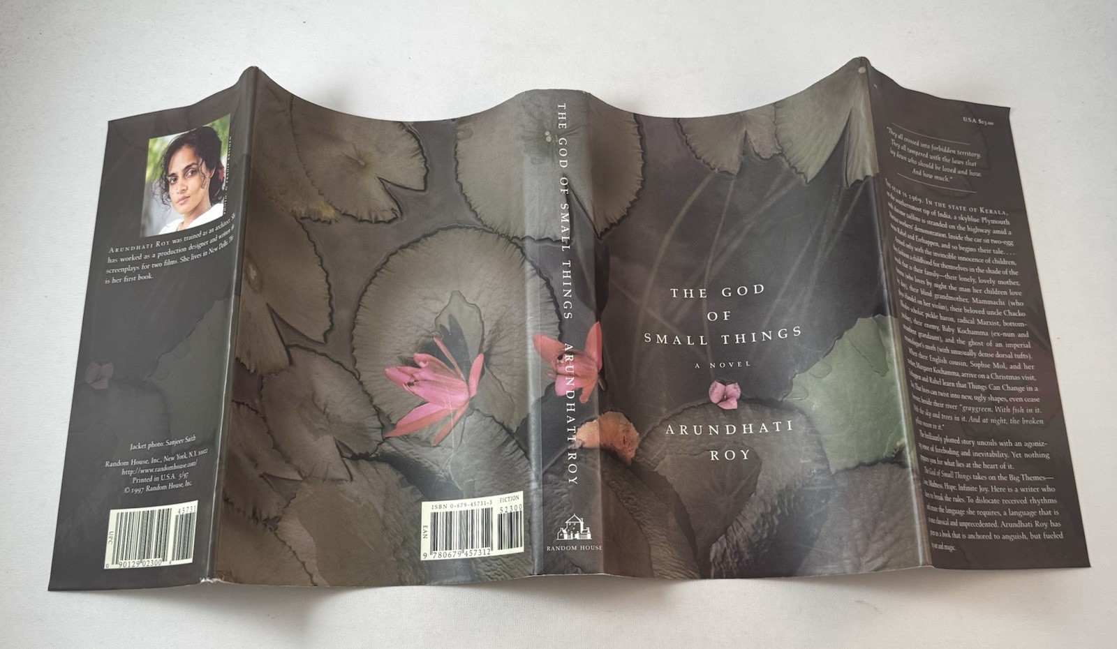 The God of Small Things-Arundhati Roy-SIGNED-Early Printing w/ Org DJ-VERY RARE!