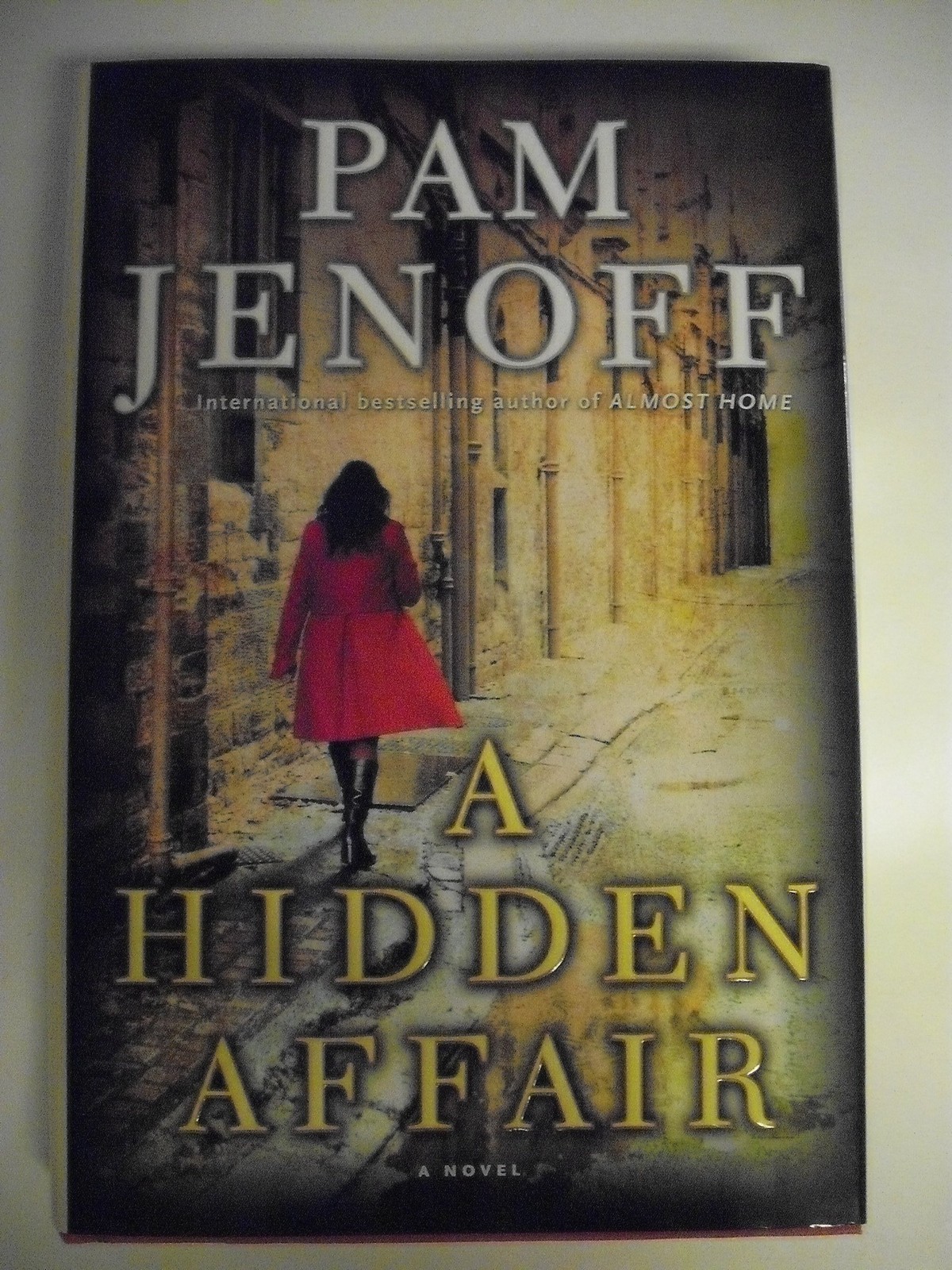 A Hidden Affair: A Novel – hardcover Jenoff, Pam