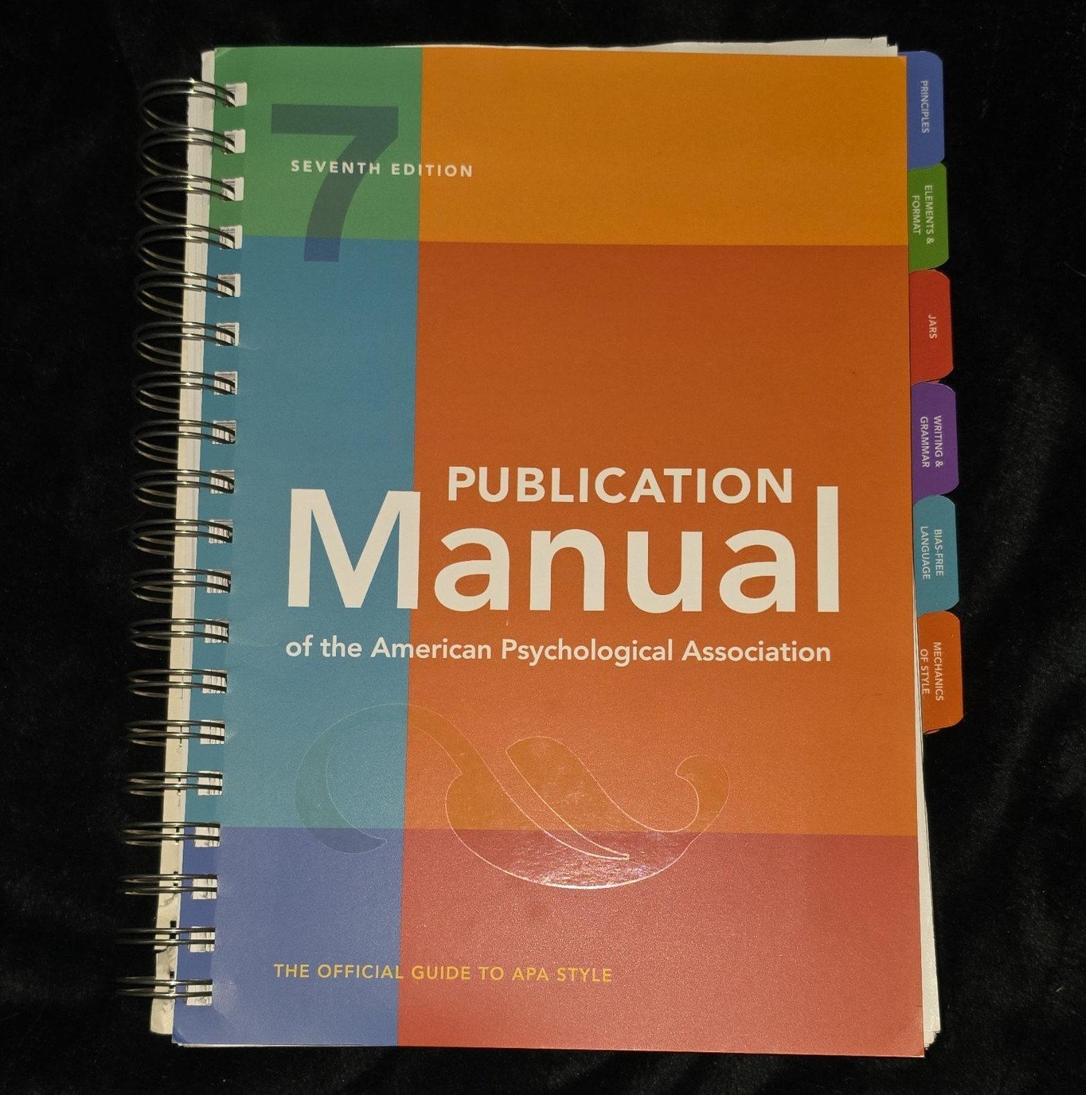 APA Publication Manual 7th Edition Spiral-Bound w/ Tabs ISBN 9781433832178