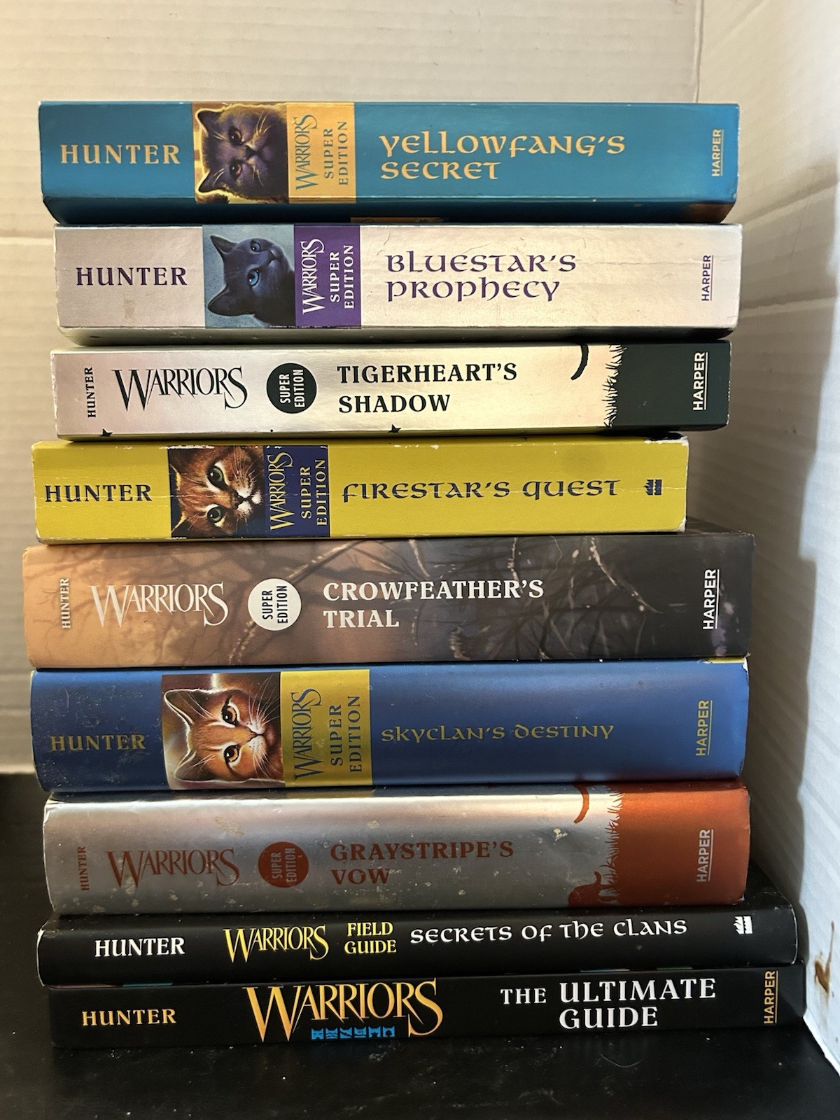 Erin Hunter Warriors Lot Of 9 Super Editions, Field & Ultimate Guides