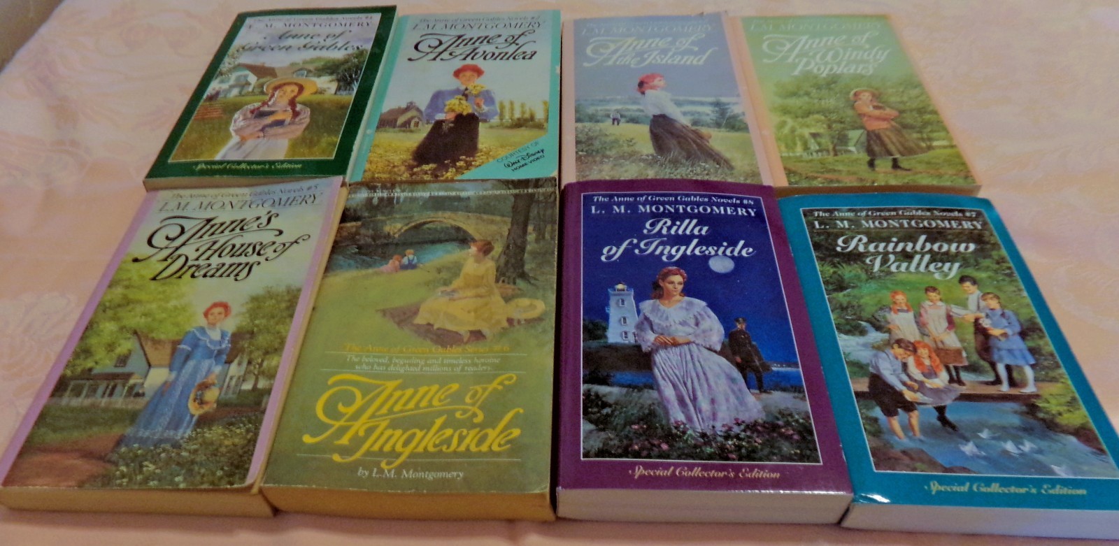 L. M. Montgomery Anne of Green Gables Complete 8 Paperback Novel Set Lot VGC!