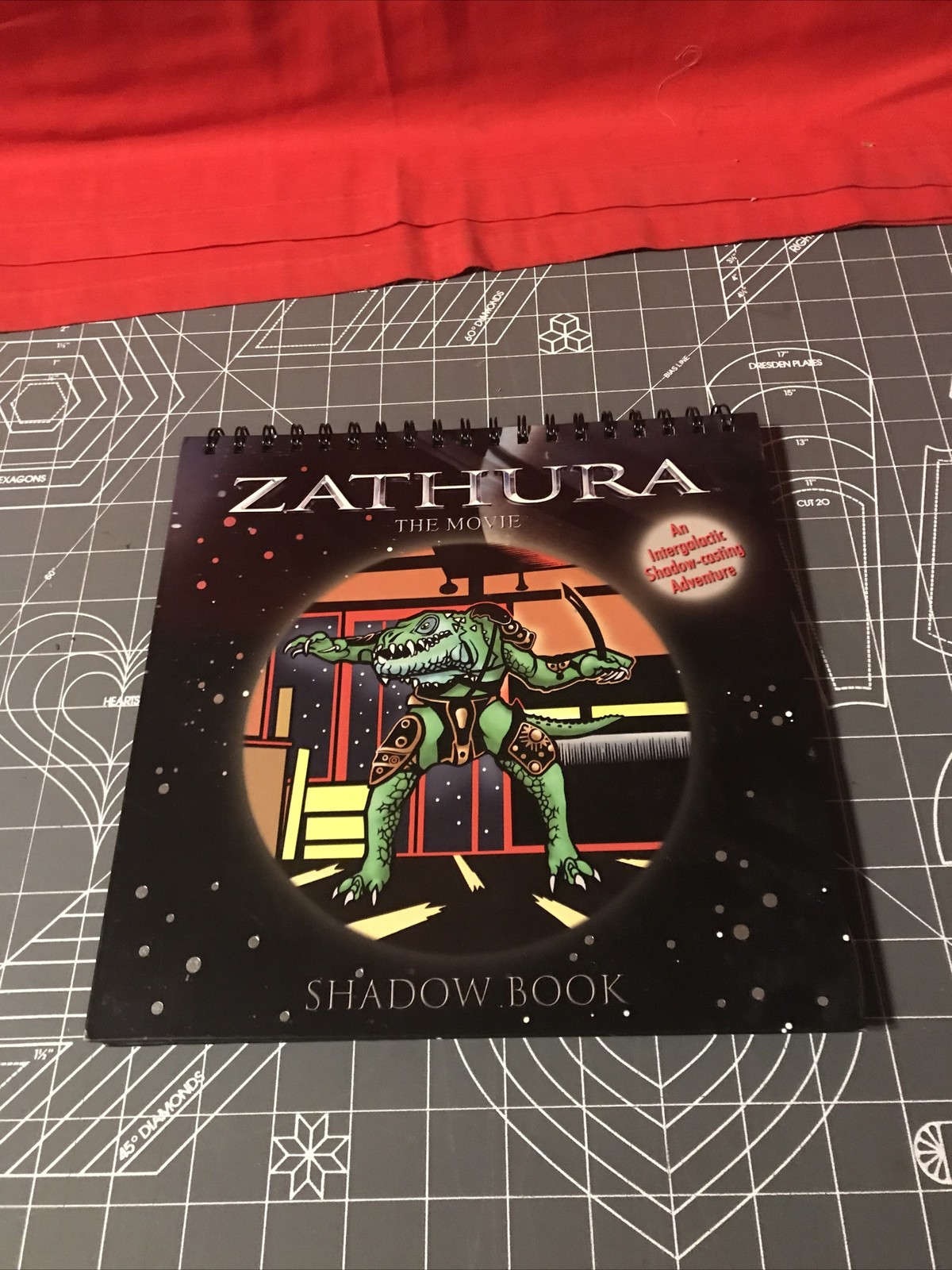 Vintage 2005 Zathura The Movie Shadow Book