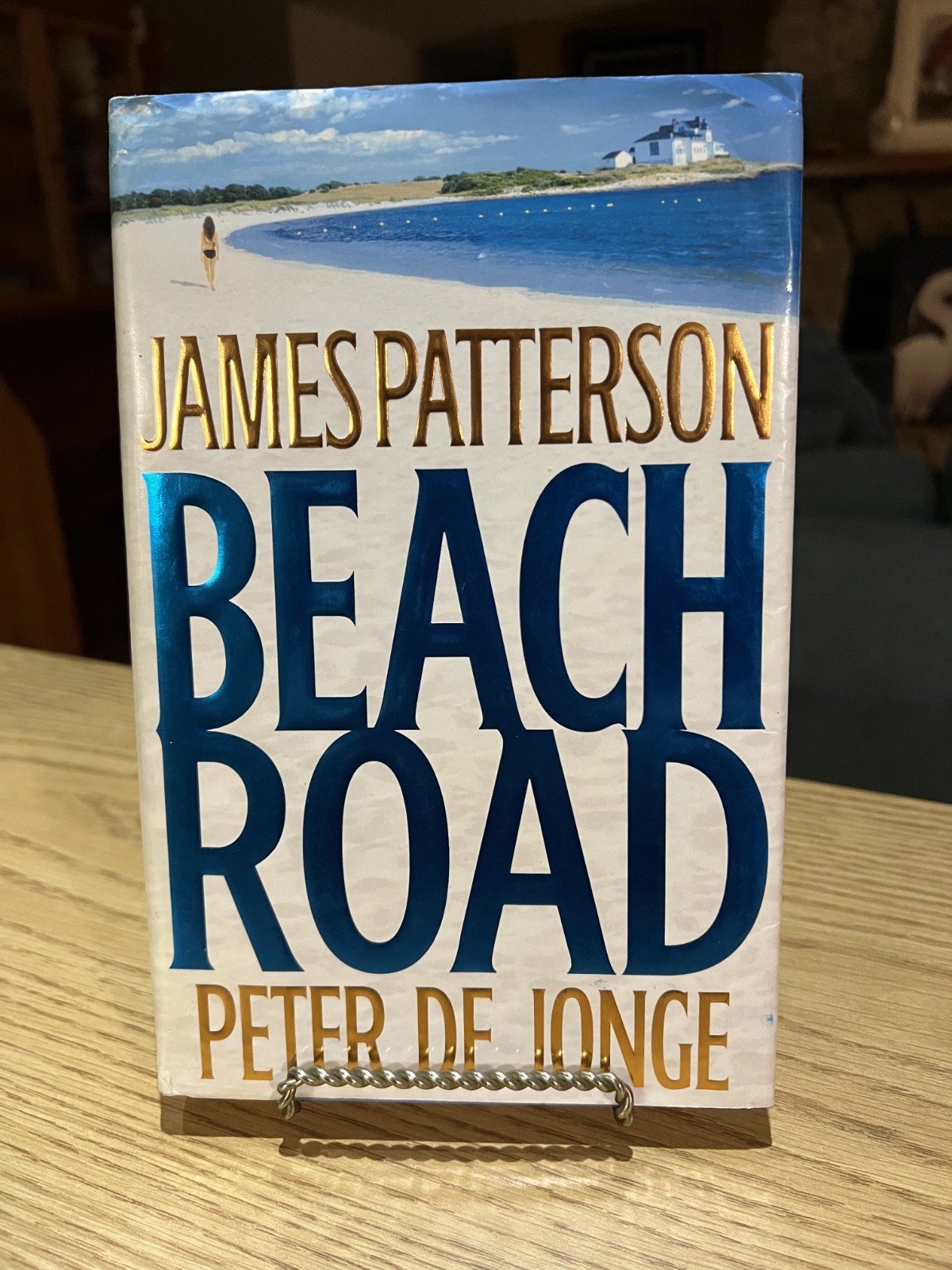Beach Road by Peter de Jonge Hardcover w Dust Jacket Fiction Novel Book 2006