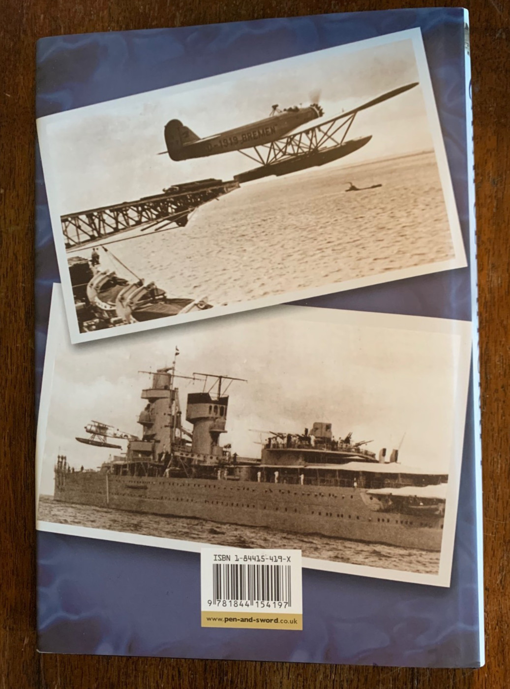 Catapult Aircraft: Seaplanes That Flew from Ships wi… by Leo Marriott Hardback