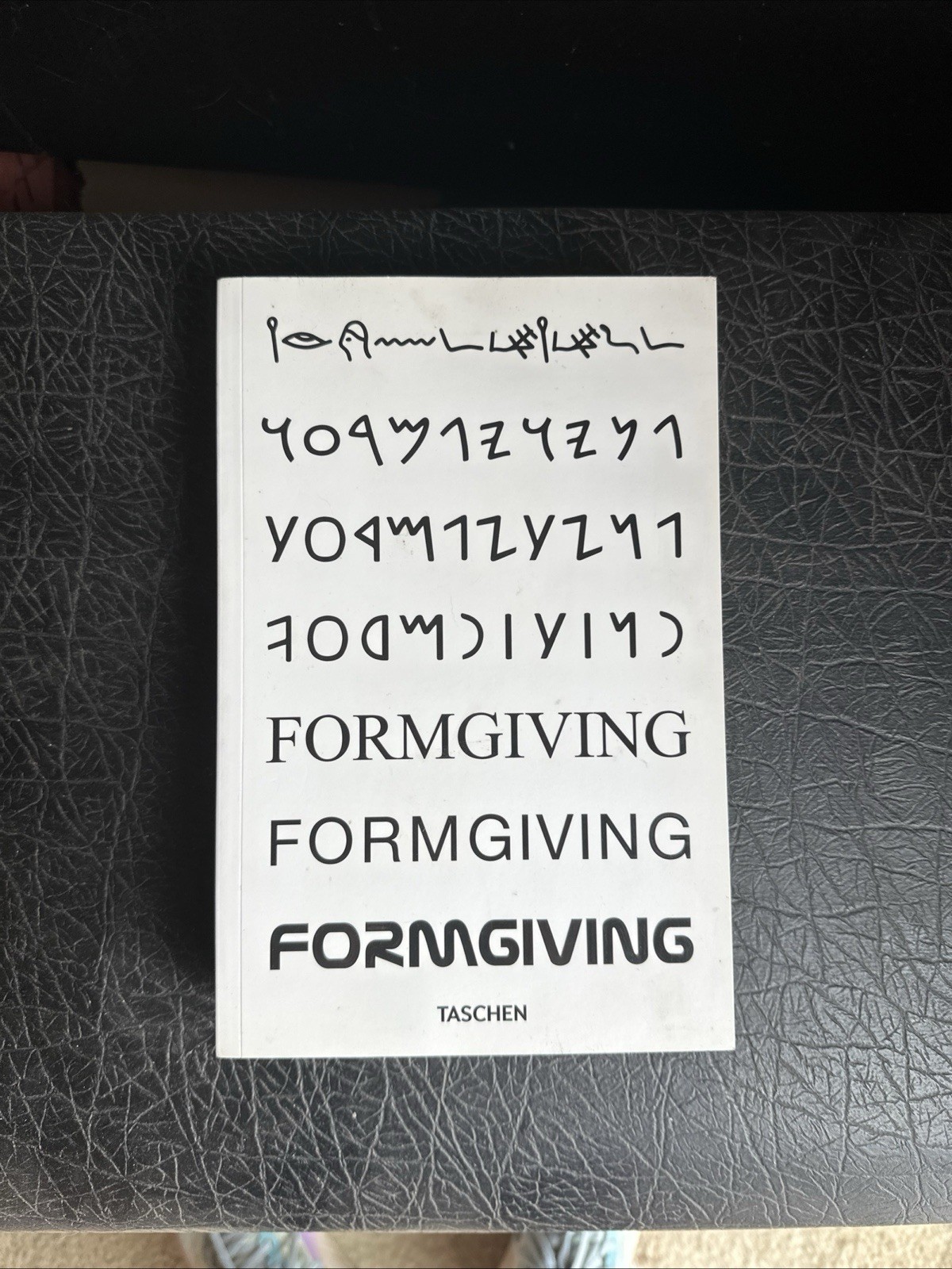 Formgiving. an Architectural Future History by Taschen (2020, Trade Paperback)