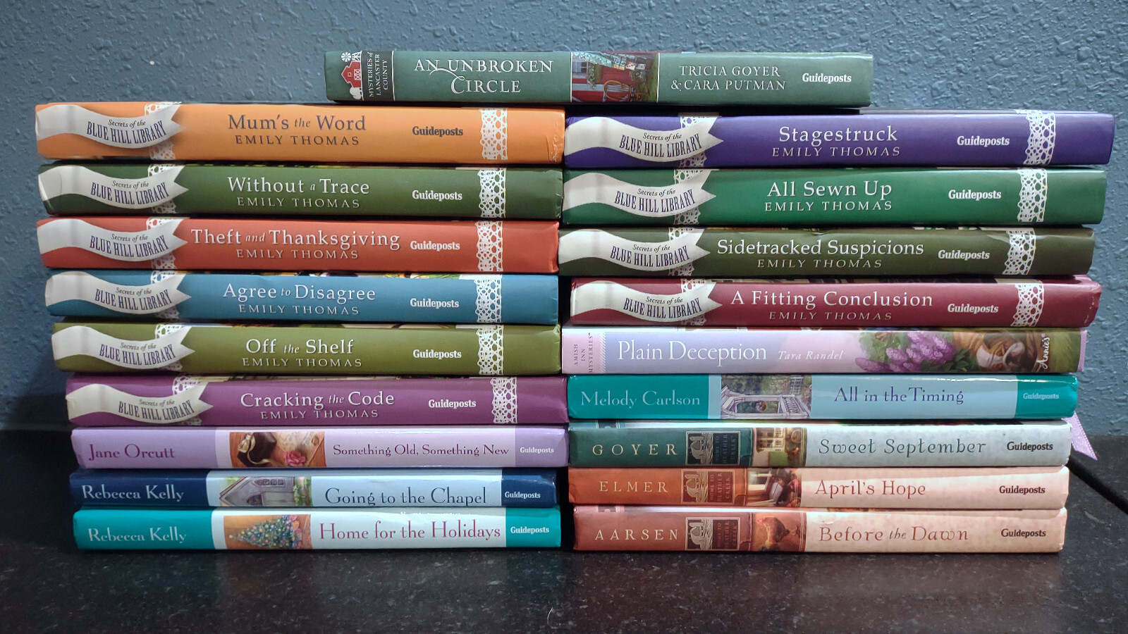 COZY MYSTERIES -Guideposts – Annies – Sugarcreek Amish – Grace Chapel -You Pick