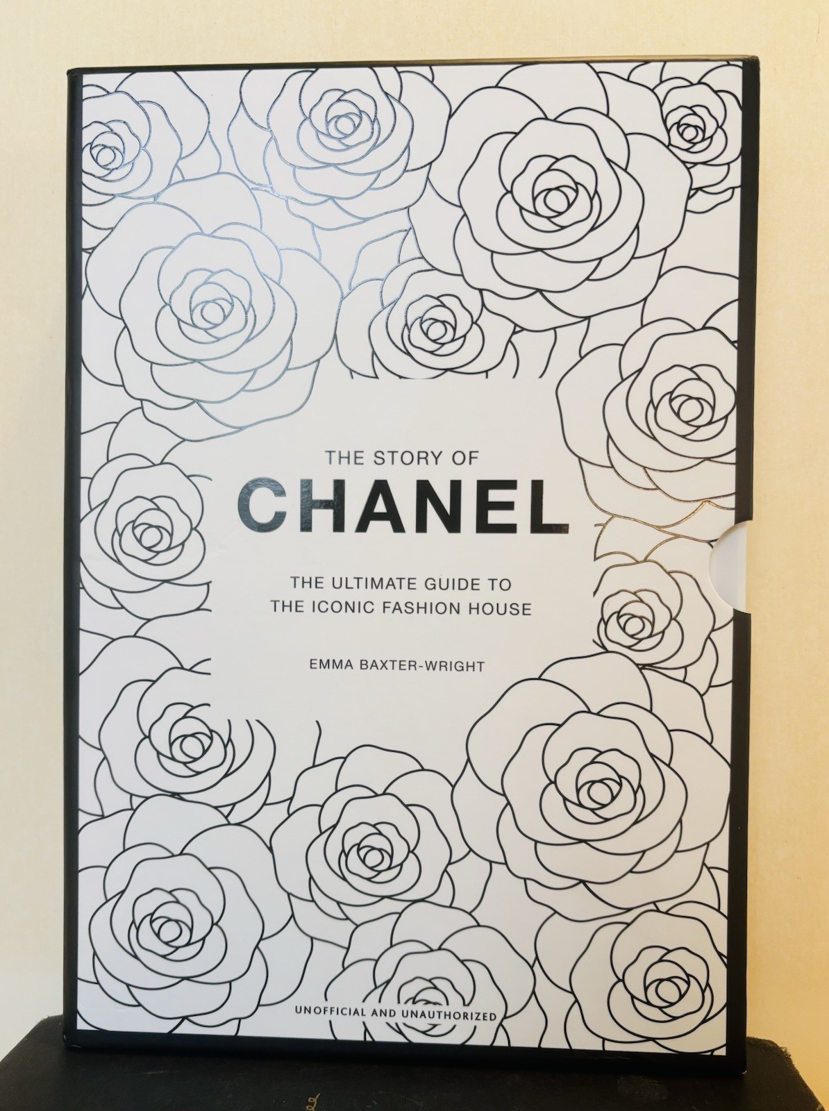 The Story of Chanel Gift Set: The Ultimate Guide to the Iconic Fashion House NEW