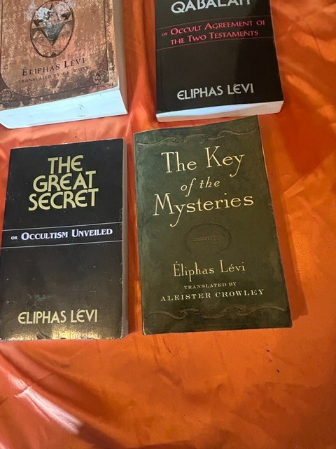 EIiPHAS LEVI COLLECTION VERY GOOD CONDITION 7 BOOKS BUNDLE