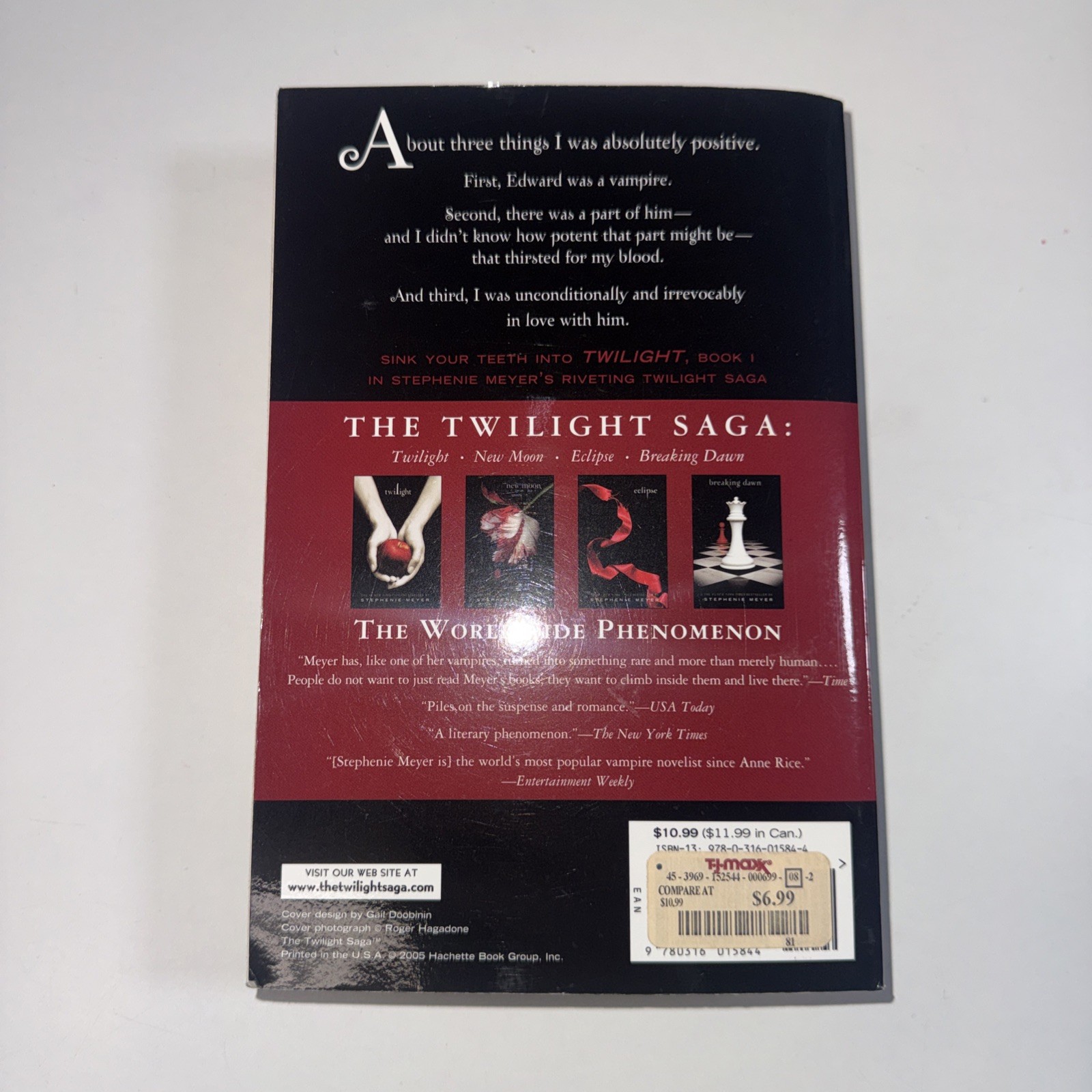 The Twilight Saga Ser.: Twilight by Stephenie Meyer (2006, Trade Paperback)