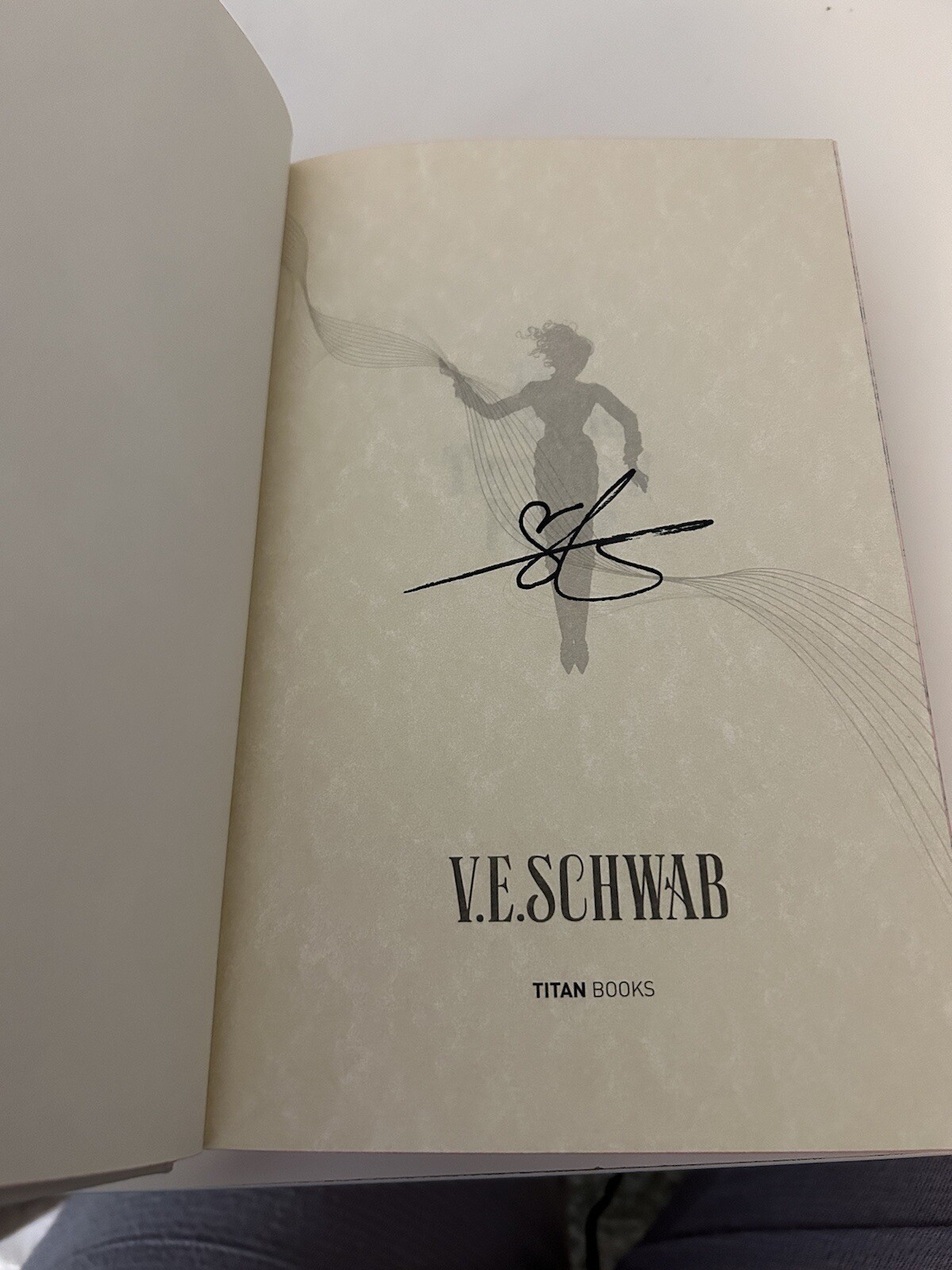 Signed The Fragile Threads of Power V.E. Schwab Waterstones Edition 1/1 Print UK