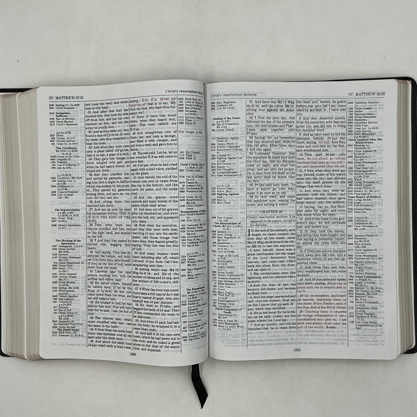 The Thompson Chain-Reference Bible KJV Large Print Fifth 2005 Black Leather