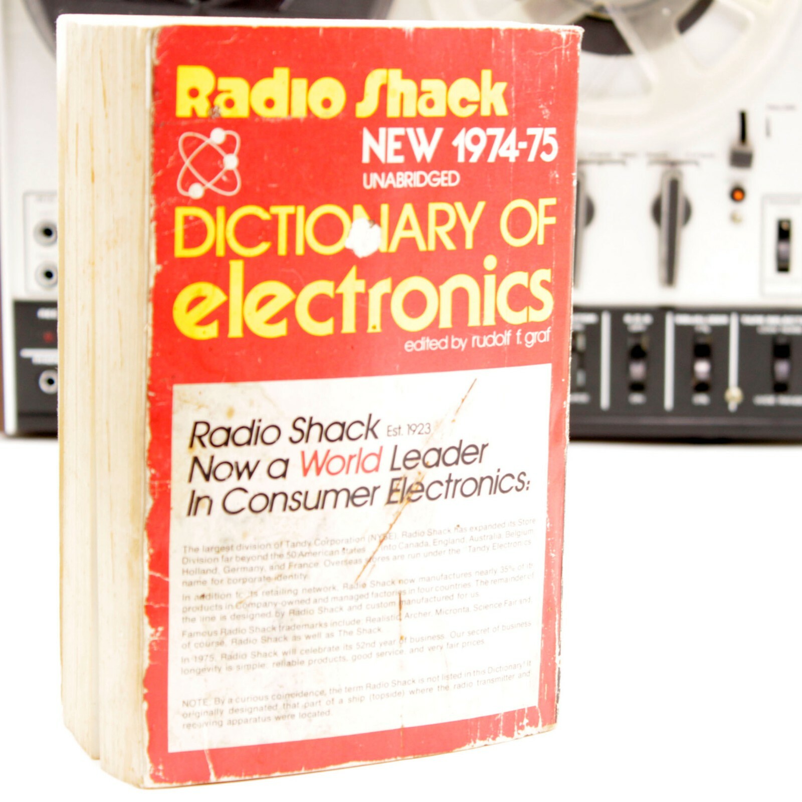 1974-1975 Radio Shack Dictionary of Electronics 688 pages Cat# 68-1030 C50