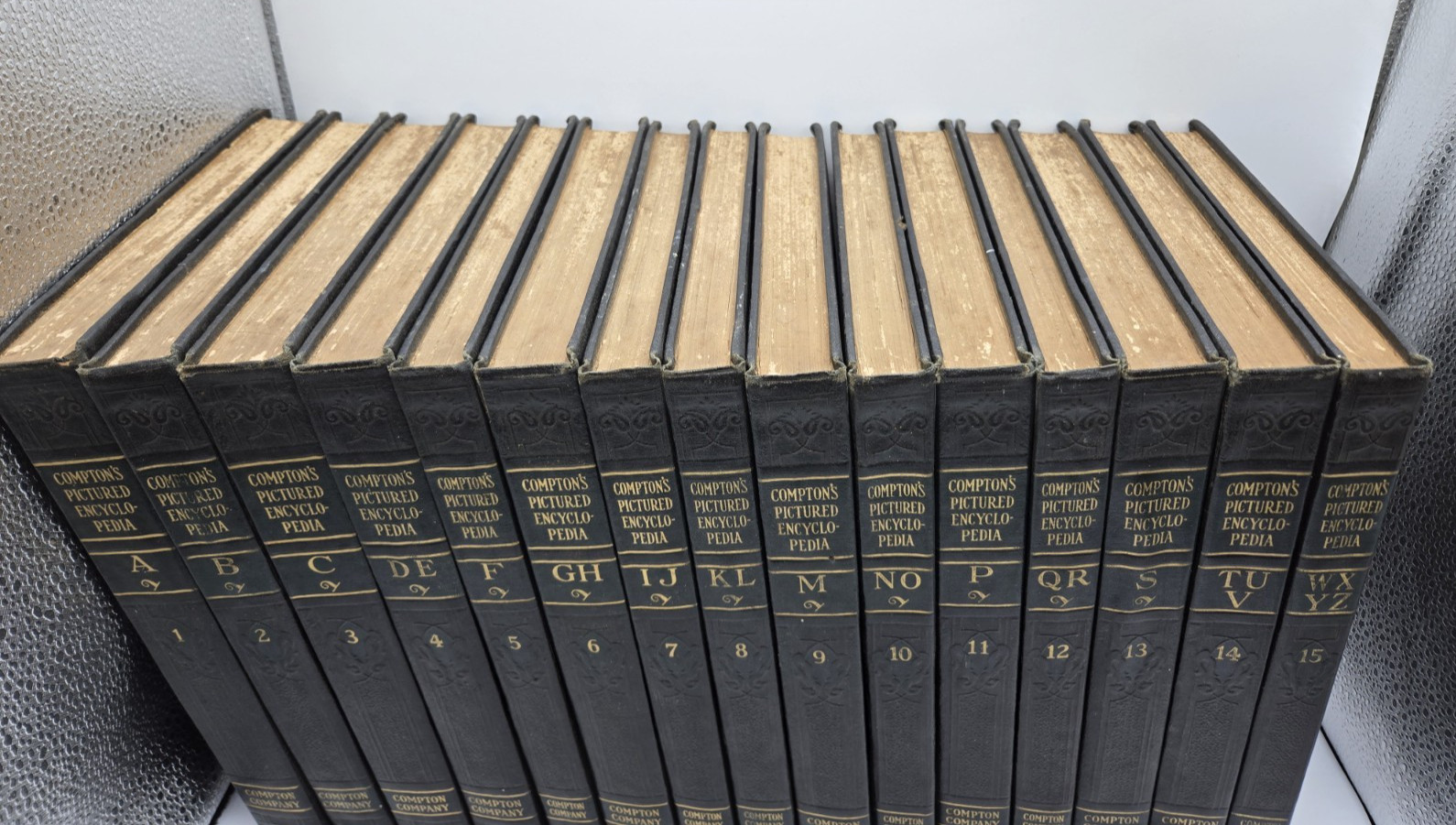 Compton’s 1936 Pictured Encyclopedia Complete Set 1-15 Embossed Dura-bound Fact