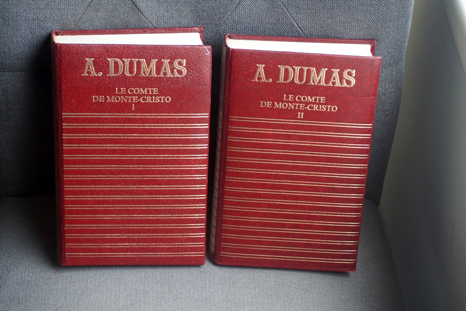 The Count Of Monte Cristo 1972 Alexandre Dumas HC Leather Bound Vol I + II VG+
