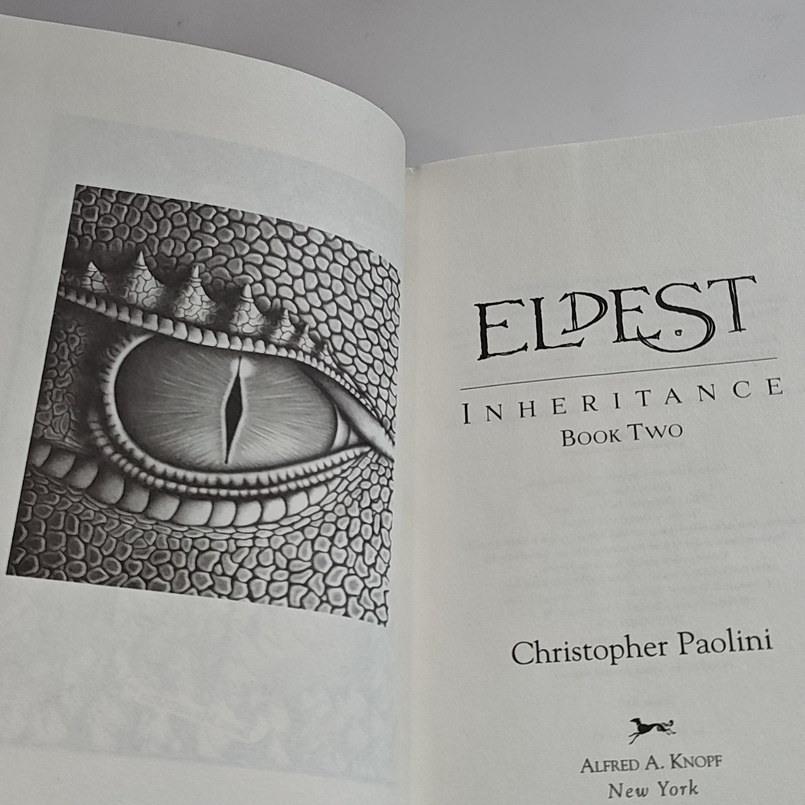 Eldest (Inheritance Book 2) Christopher Paolini [1st Edition] Hardcover, LikeNew