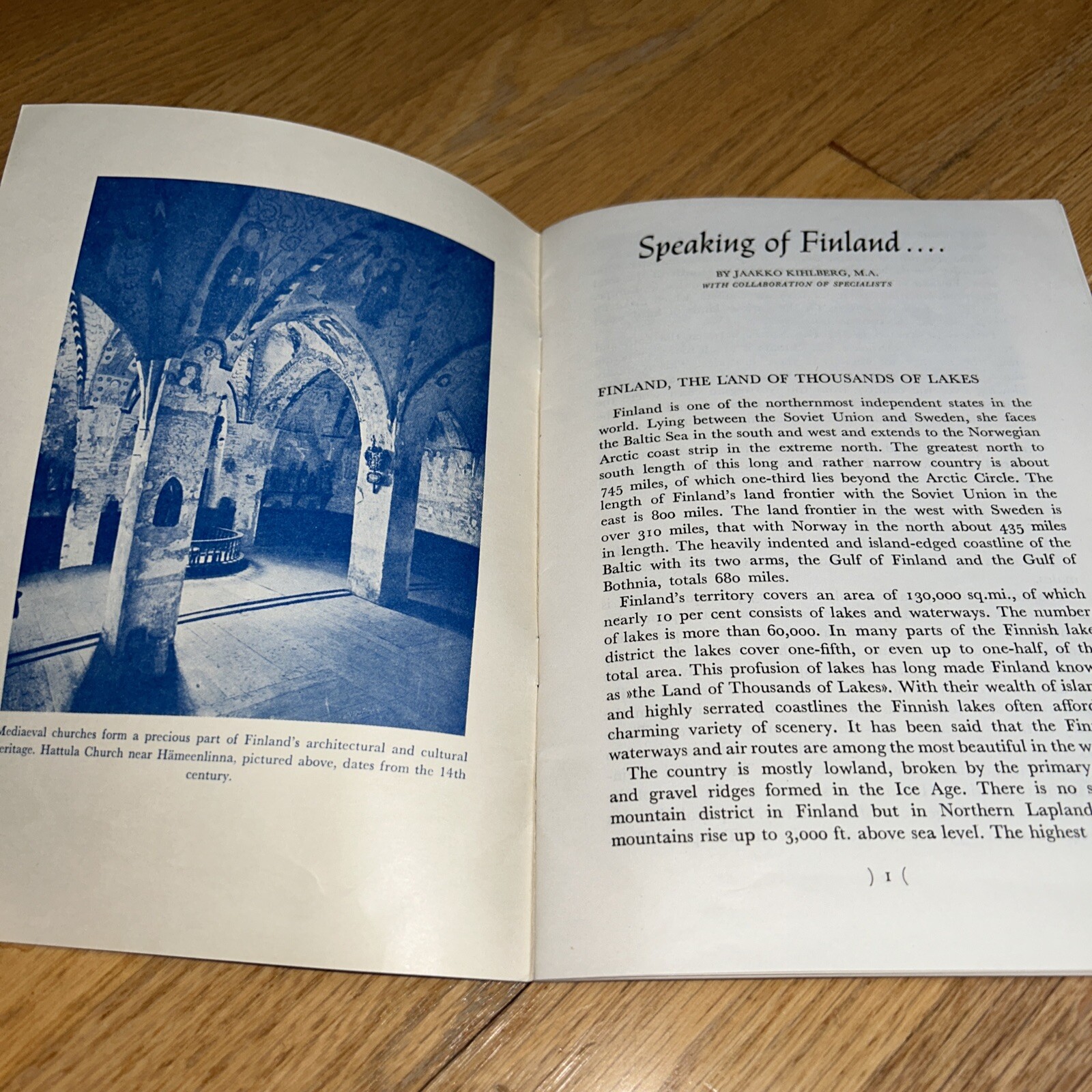 1952 SPEAKING OF FINLAND 32 pages by Jaako Kihlberg in English