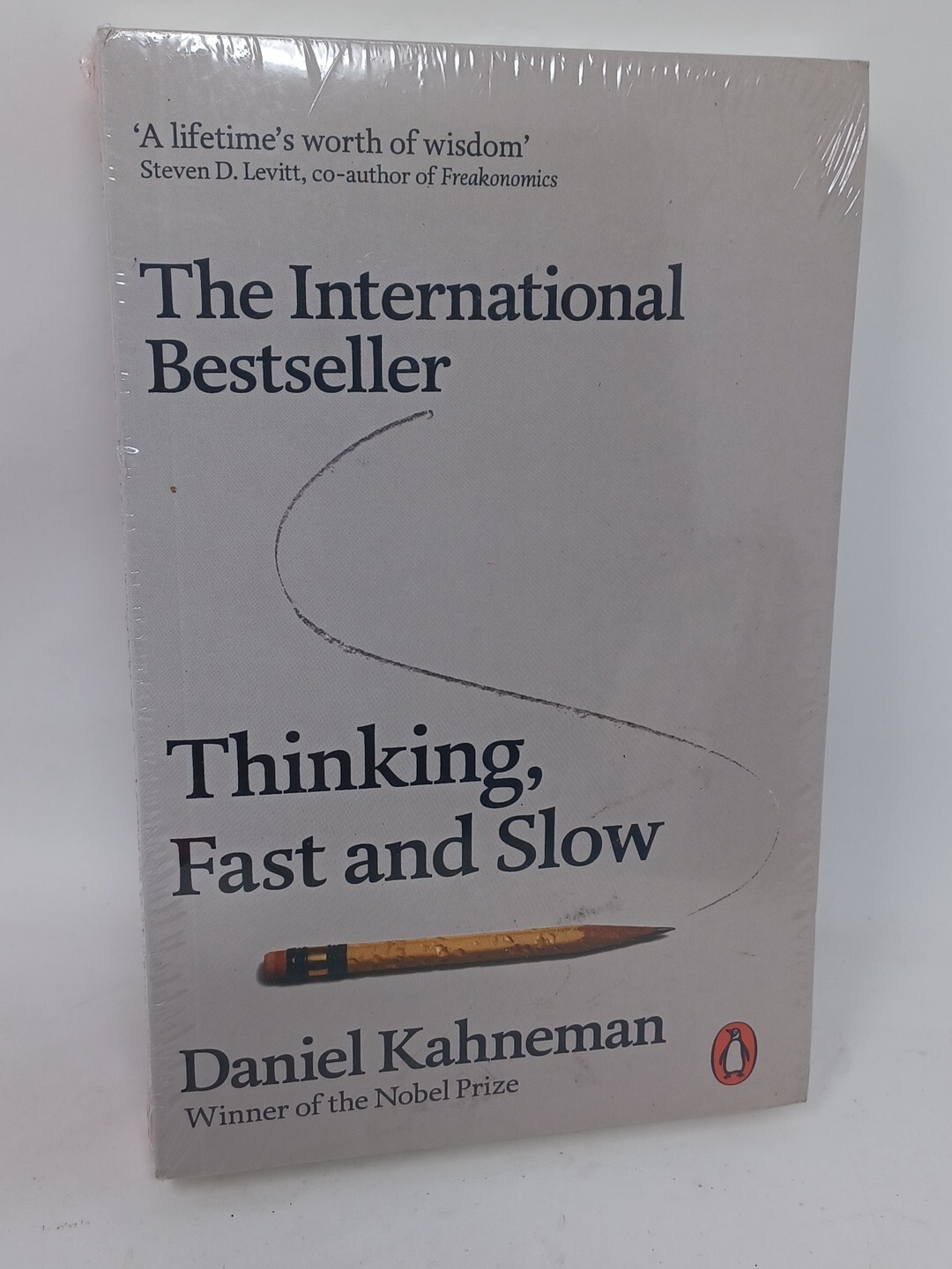 Thinking, Fast and Slow by Daniel Kahneman, Paperback