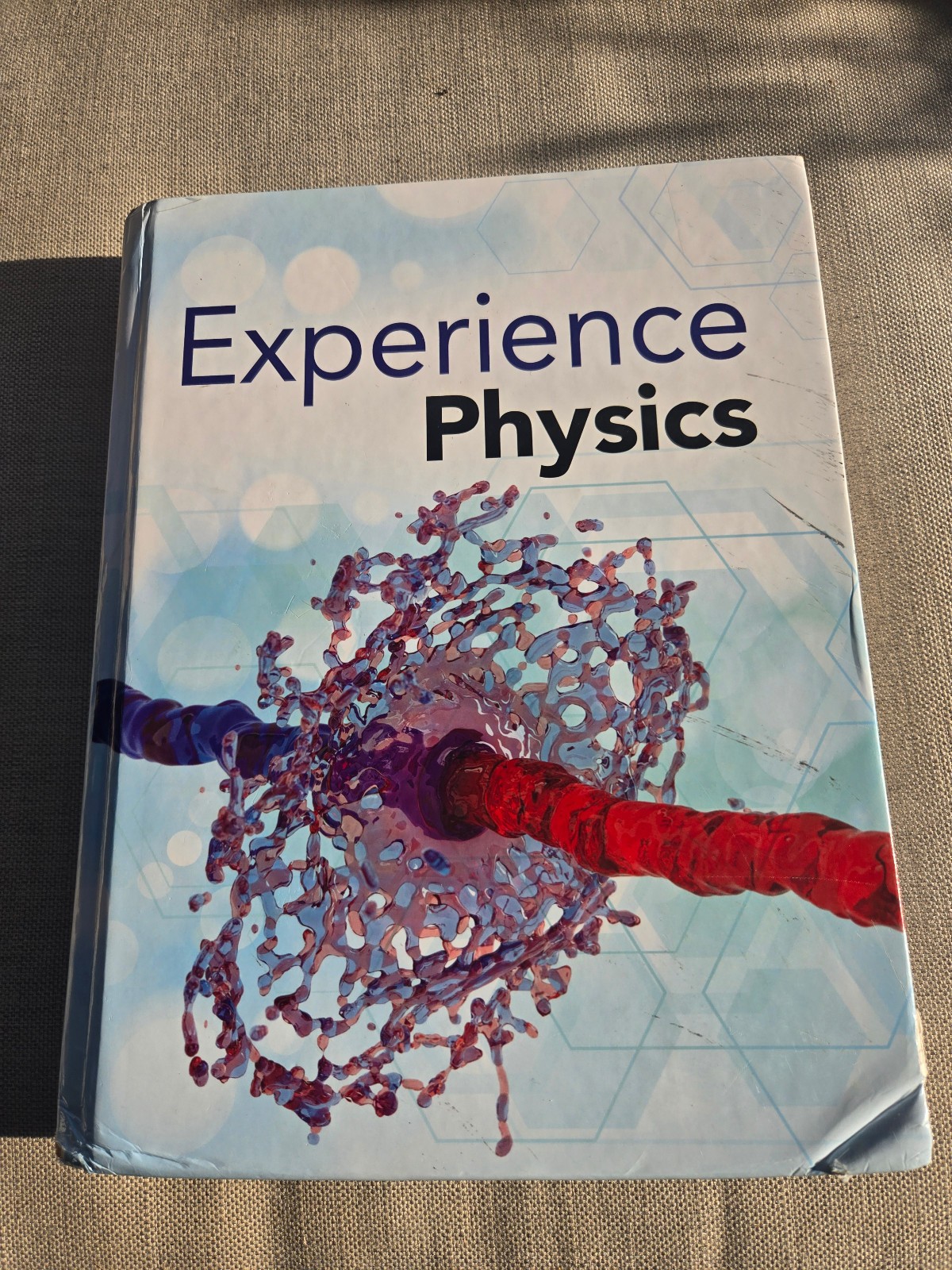 EXPERIENCE PHYSICS 2022 – Hardcover, by Savvas Learning Co – Good