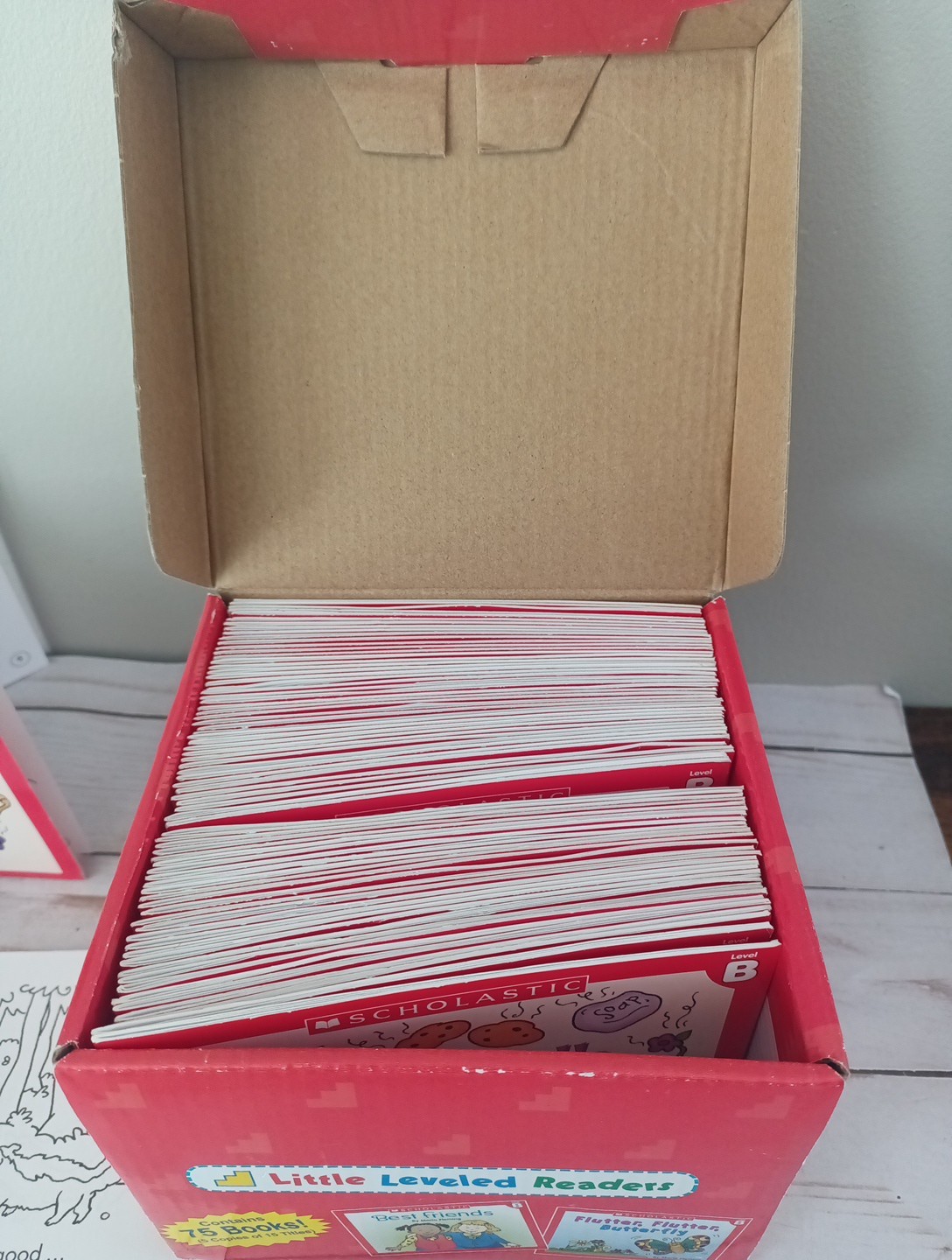 Scholastic Little Leveled Readers Level B 74 piece book set w/ box 2003