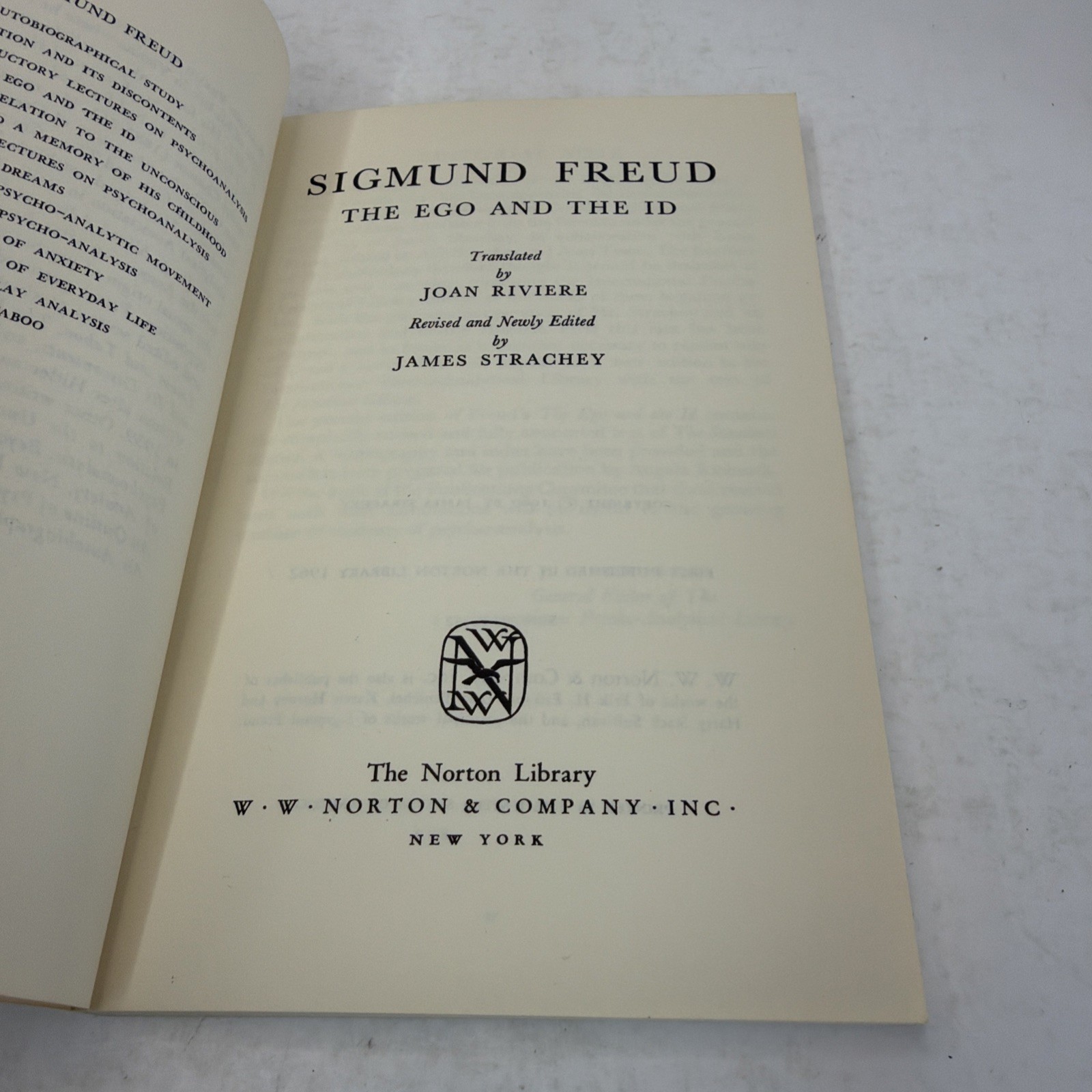 Lot of 3 Sigmund Freud PB Books (Totem & Taboo, Ego & Id, New Intro. Lectures)