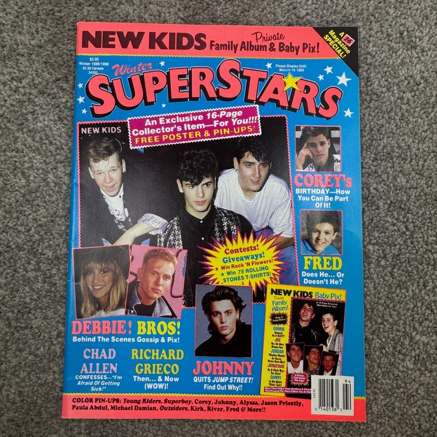 Superstars Magazines Fall 1989 & Winter 1989-90 NKOTB Haim Gibson Depp & Savage