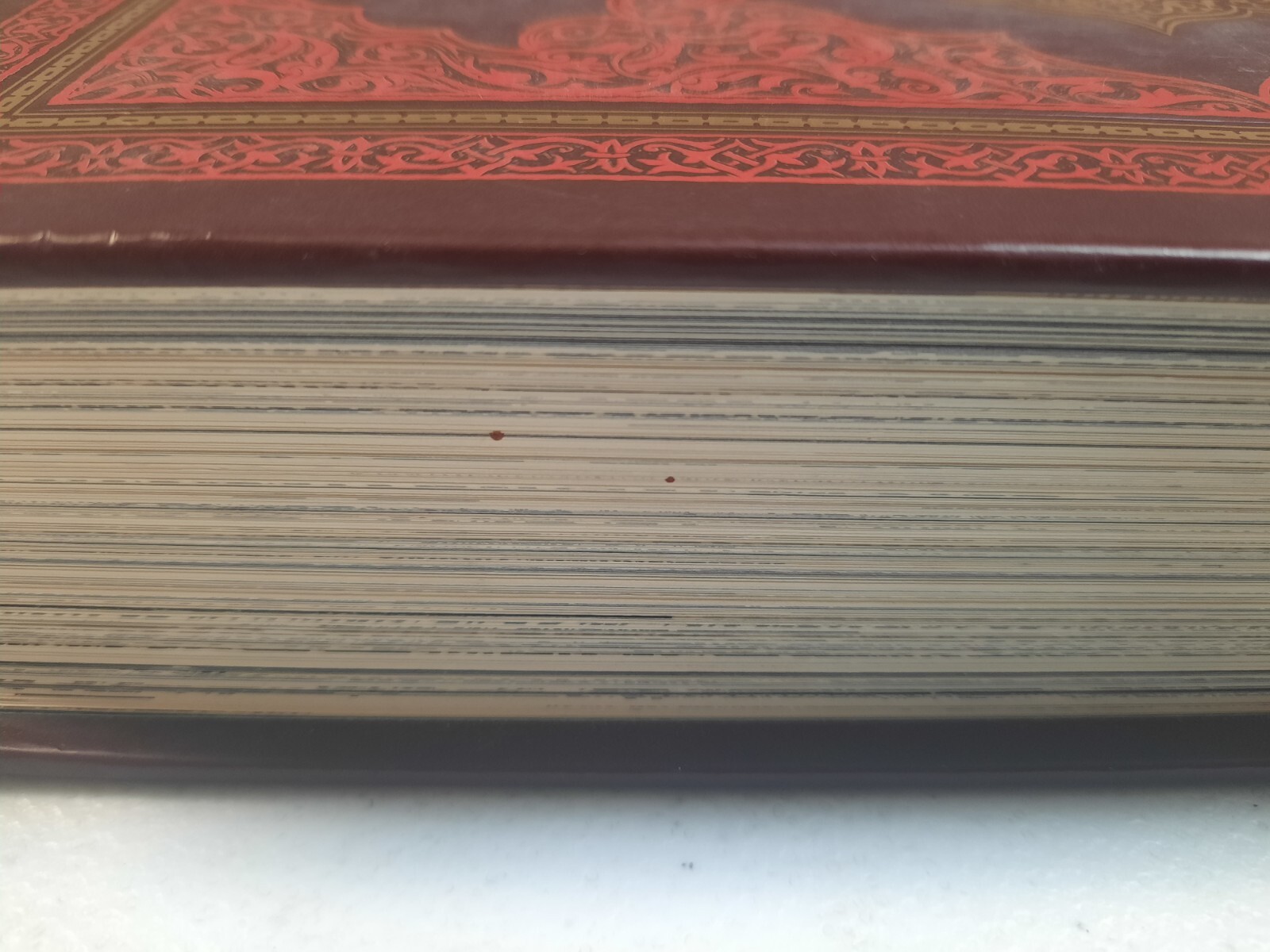Habibi Pantheon Graphic Library Craig Thompson 2011 Hardcover 1st Edition FV+/NM