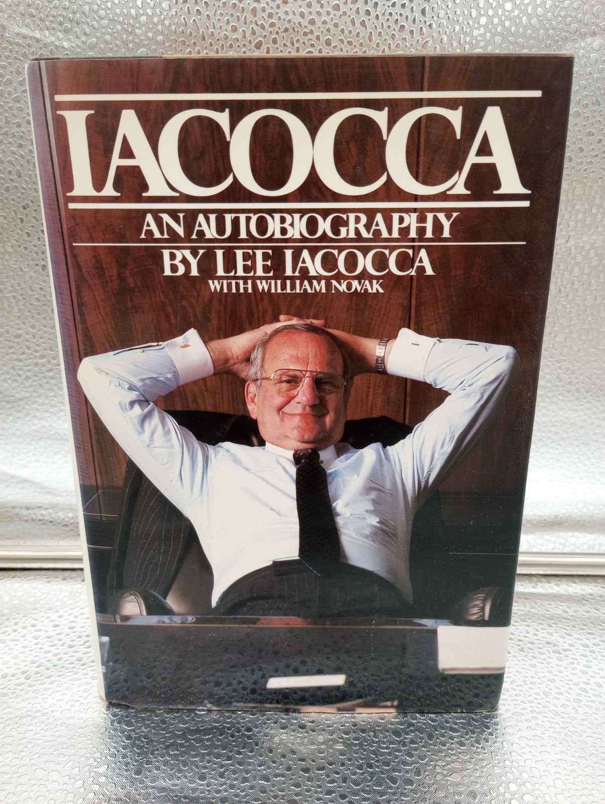 Iacocca: An Autobiography by Lee Iacocca, William Novak (1984, Hardcover)