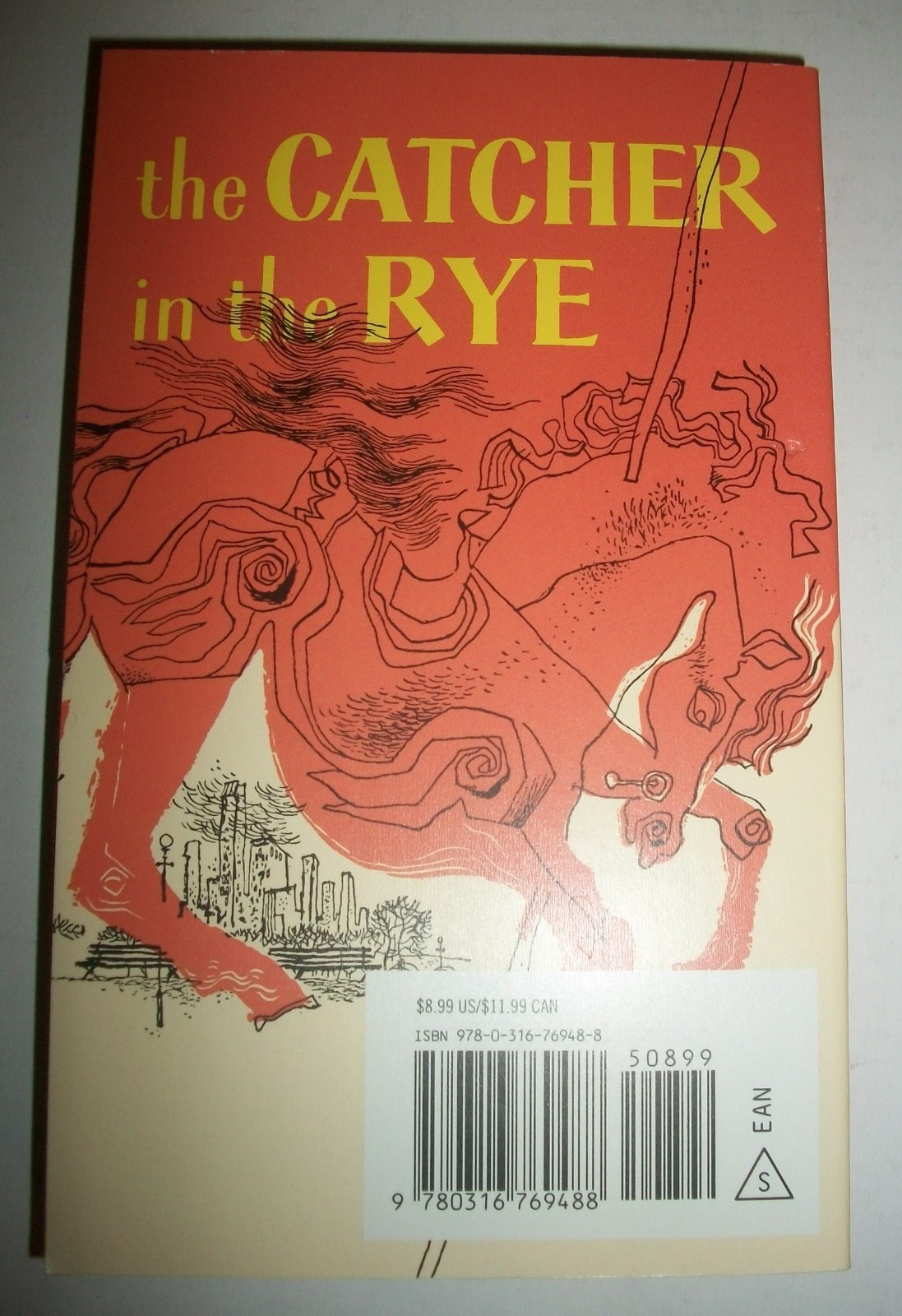 The Catcher in the Rye Classic by J D Salinger L-B $8.99 novel 105th print pb ex