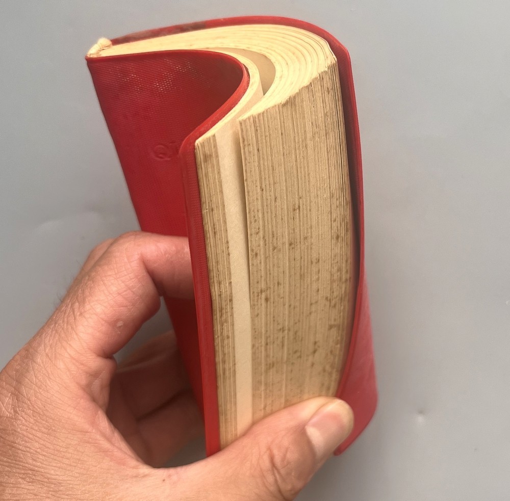 1966 Year Edition Quotations From Chairman Mao Tse-Tung Little Red Book English