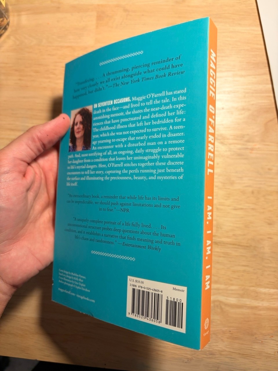 I Am, I Am, I Am : Seventeen Brushes with Death | Maggie O’Farrell paperback NEW