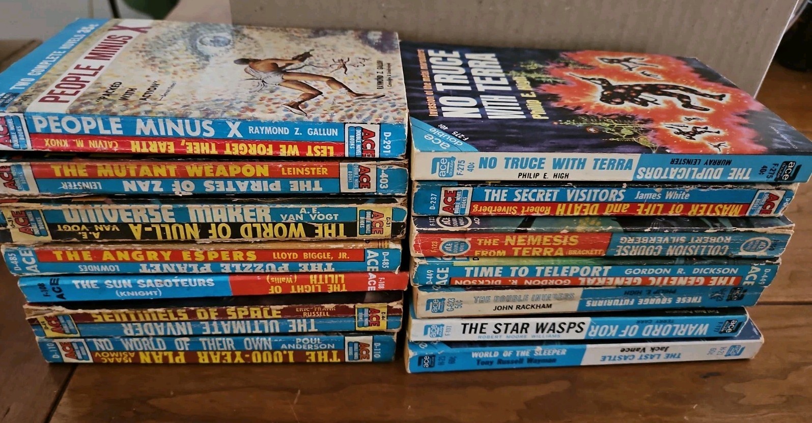 Lot 1950’s/60’s Ace Double Novels, Sci-Fi. M. Leinster/Van Vogt/P.Anderson/other