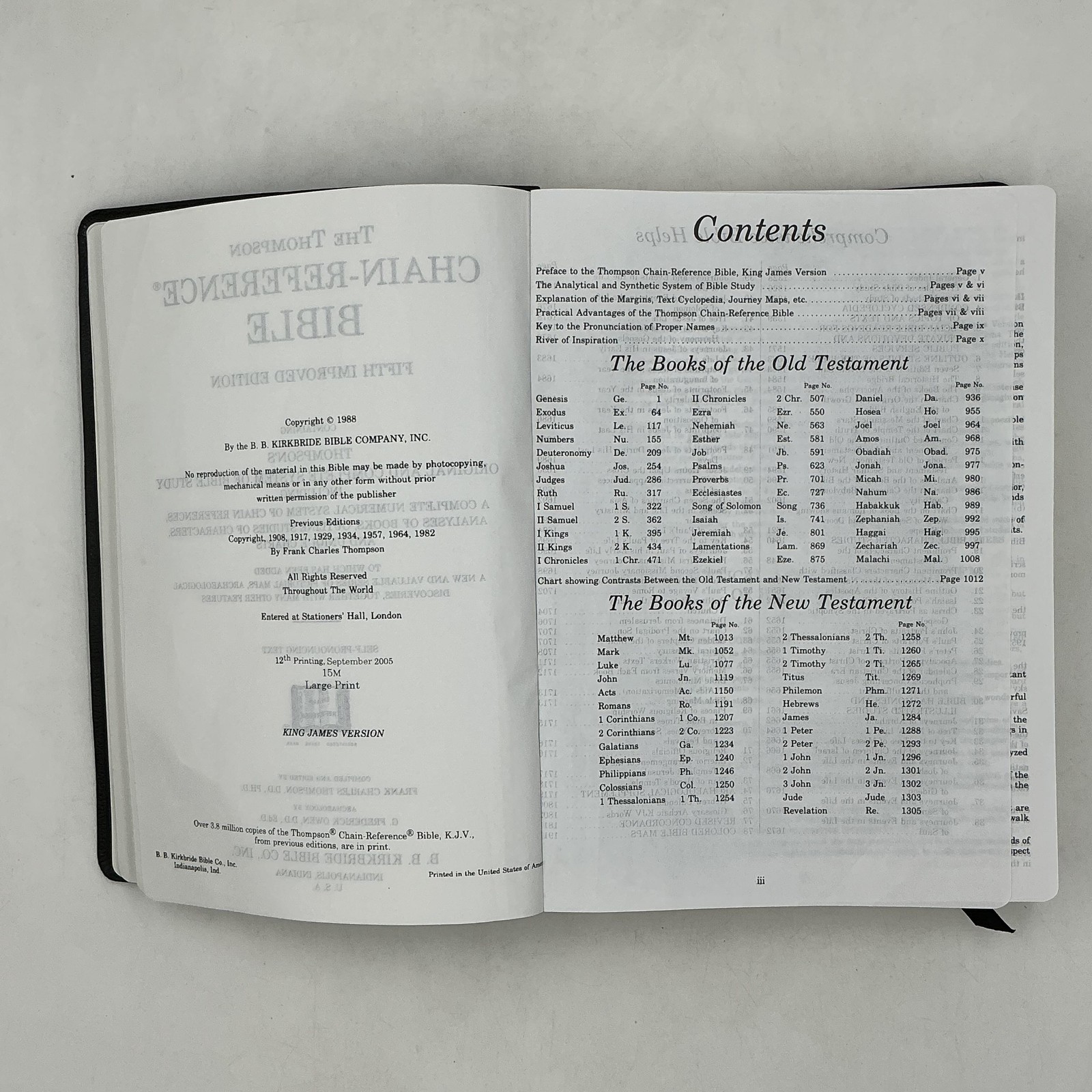 The Thompson Chain-Reference Bible KJV Large Print Fifth 2005 Black Leather