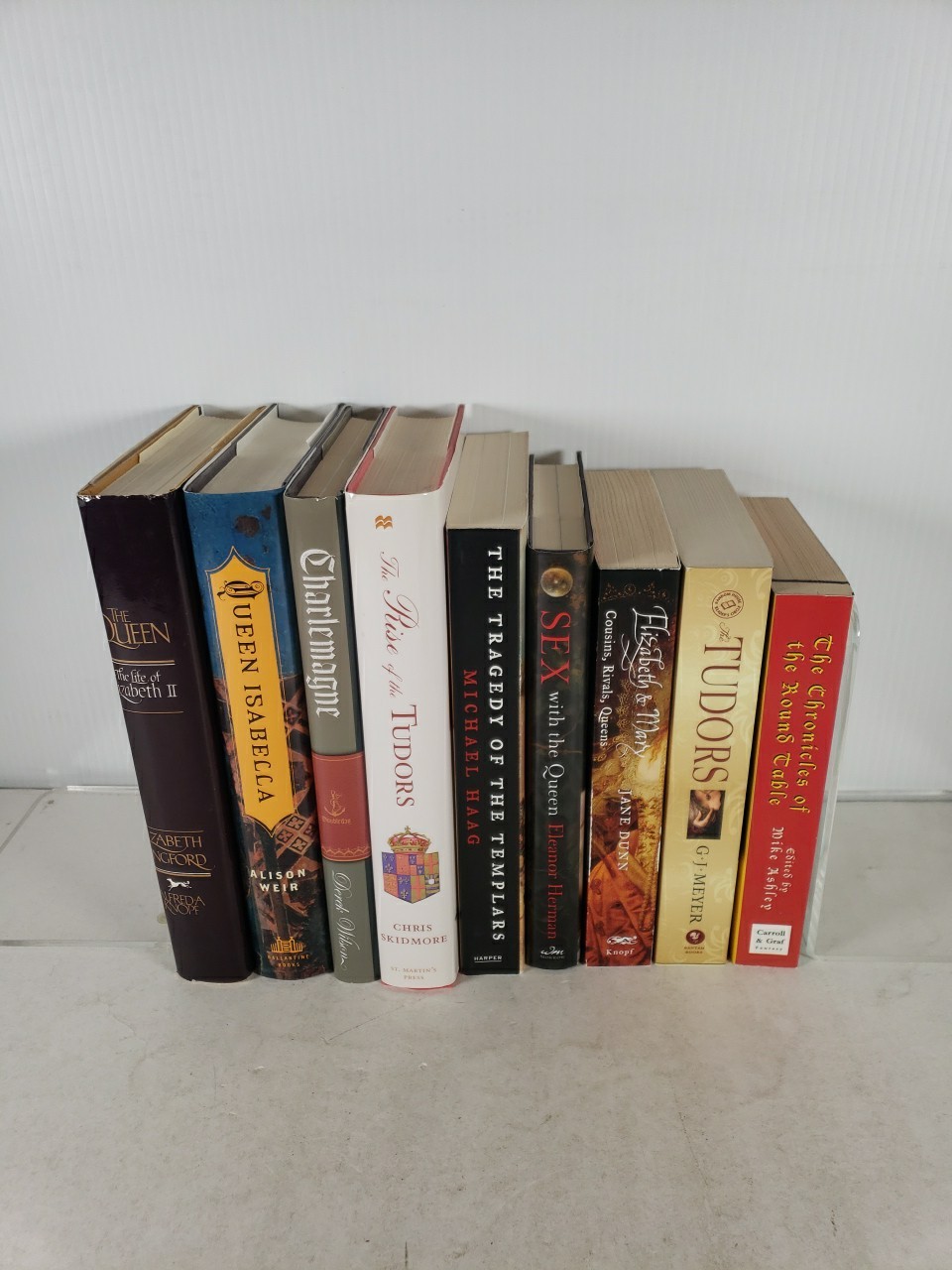 British Royalty, Charlemayne, Tudors, Queen Elizabeth (9 Book Lot) Templars