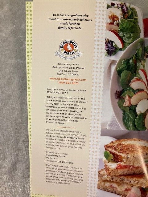 Gooseberry Patch “Smart & Easy Meal Planning” Cookbook 254 Pages Paperback 2019