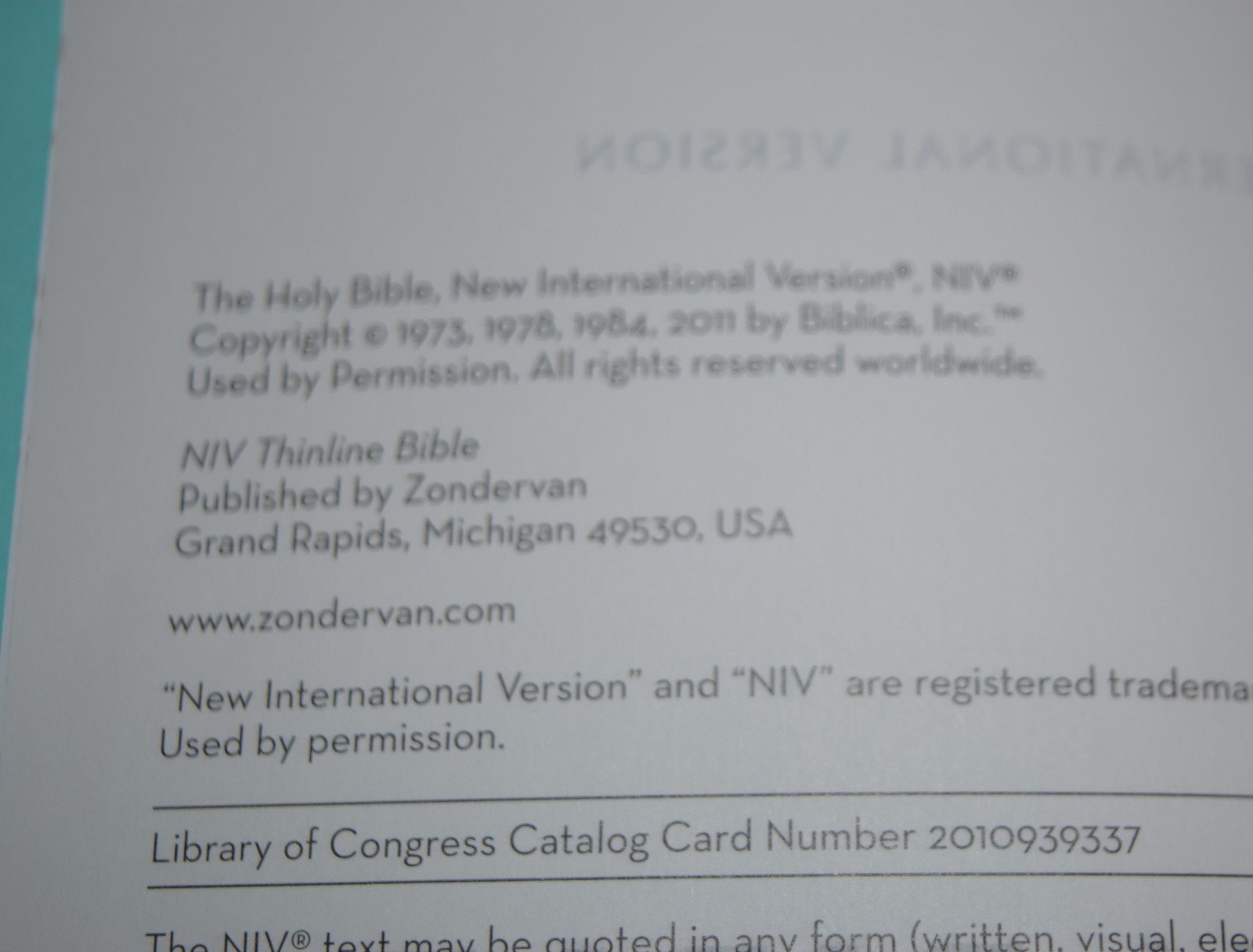 The Holy Bible New International Version Thinline Zondervan Aqua 2011 Patterned