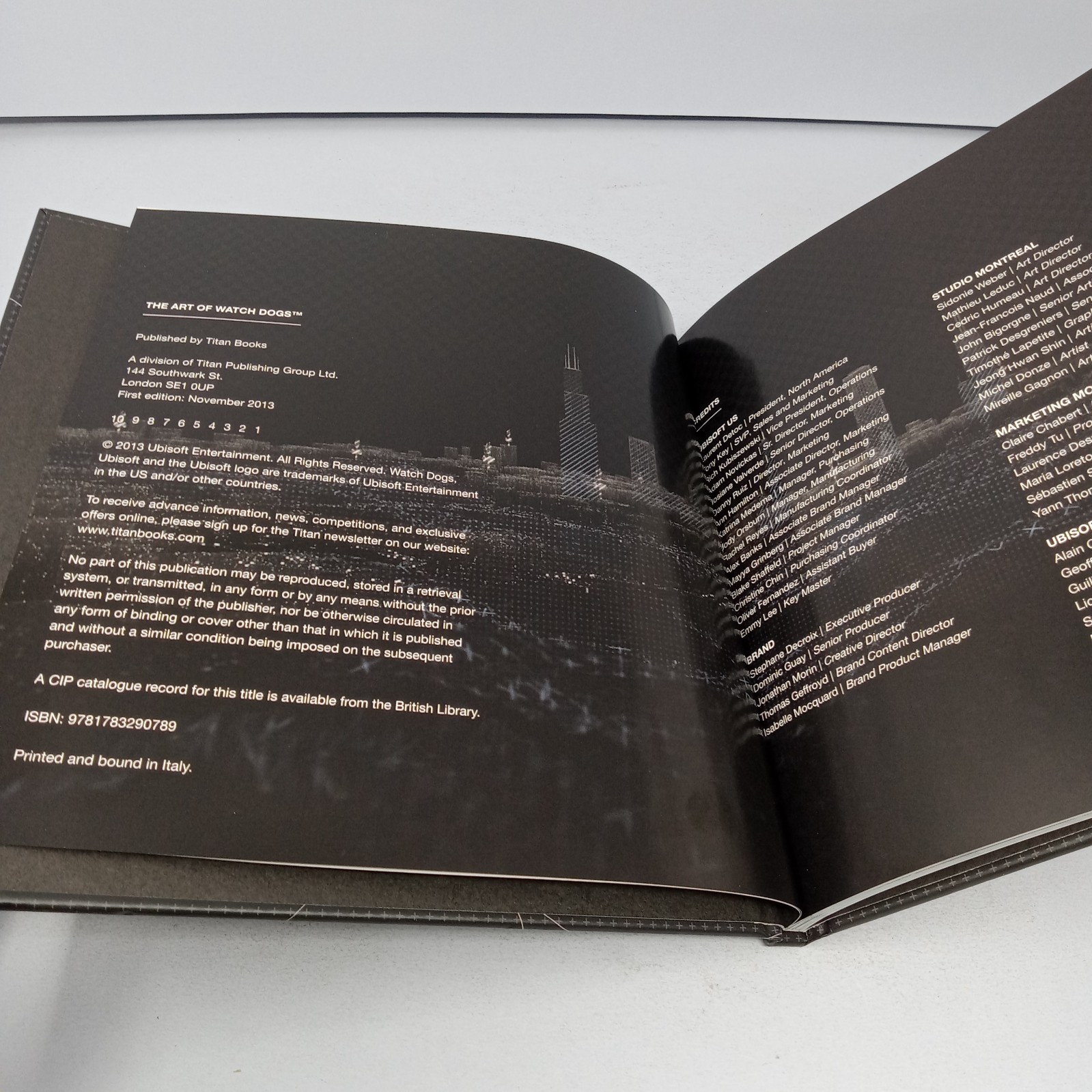 The Art of Watch_Dogs: 2013 Titan Books Hardcover by Andy McVittie