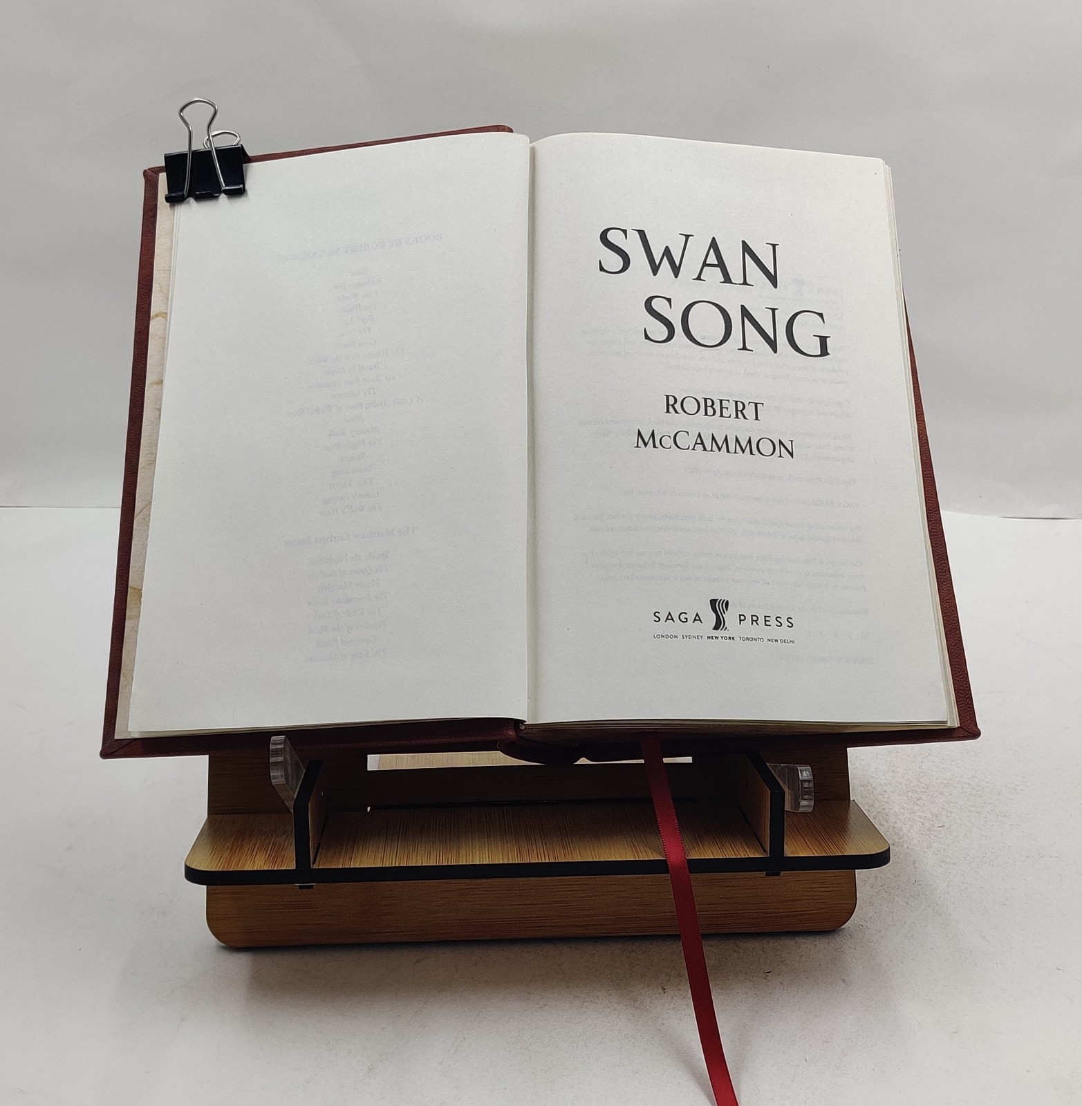Swan Song by McCammon, Robert [RoyalEdition]